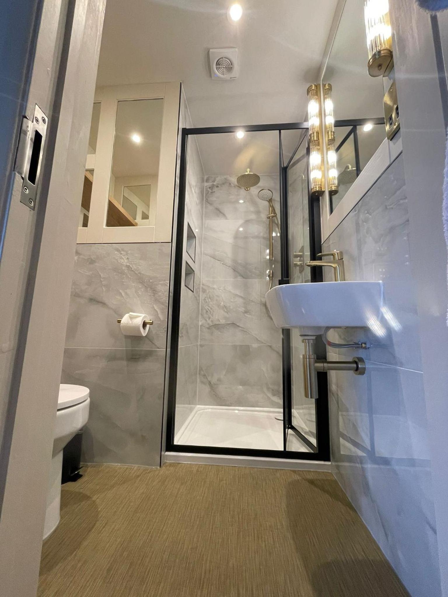 Superior Double Room - Photo 7