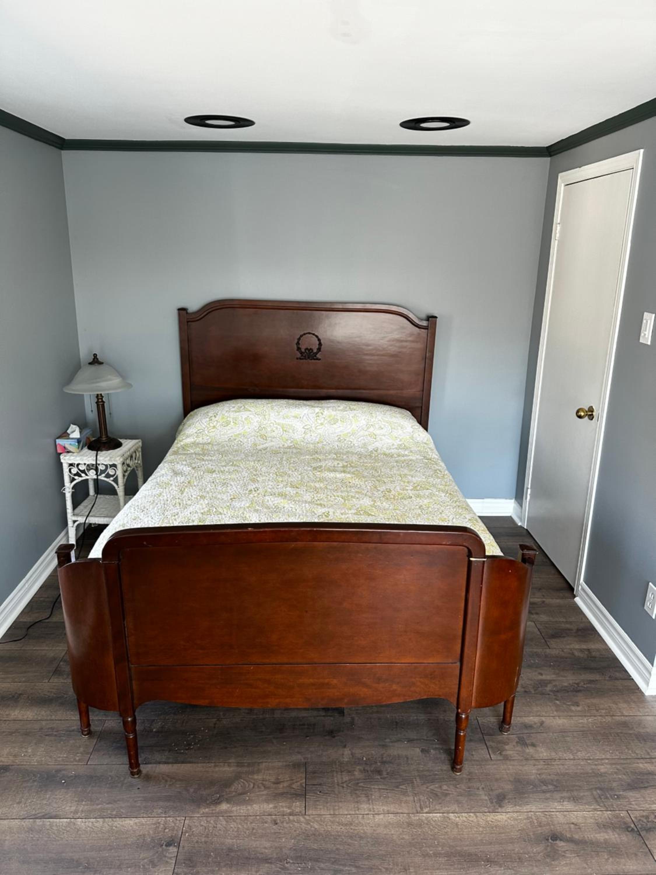 Two-Bedroom House photo 3
