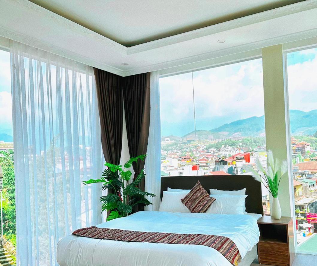 King Room with Mountain View photo 1