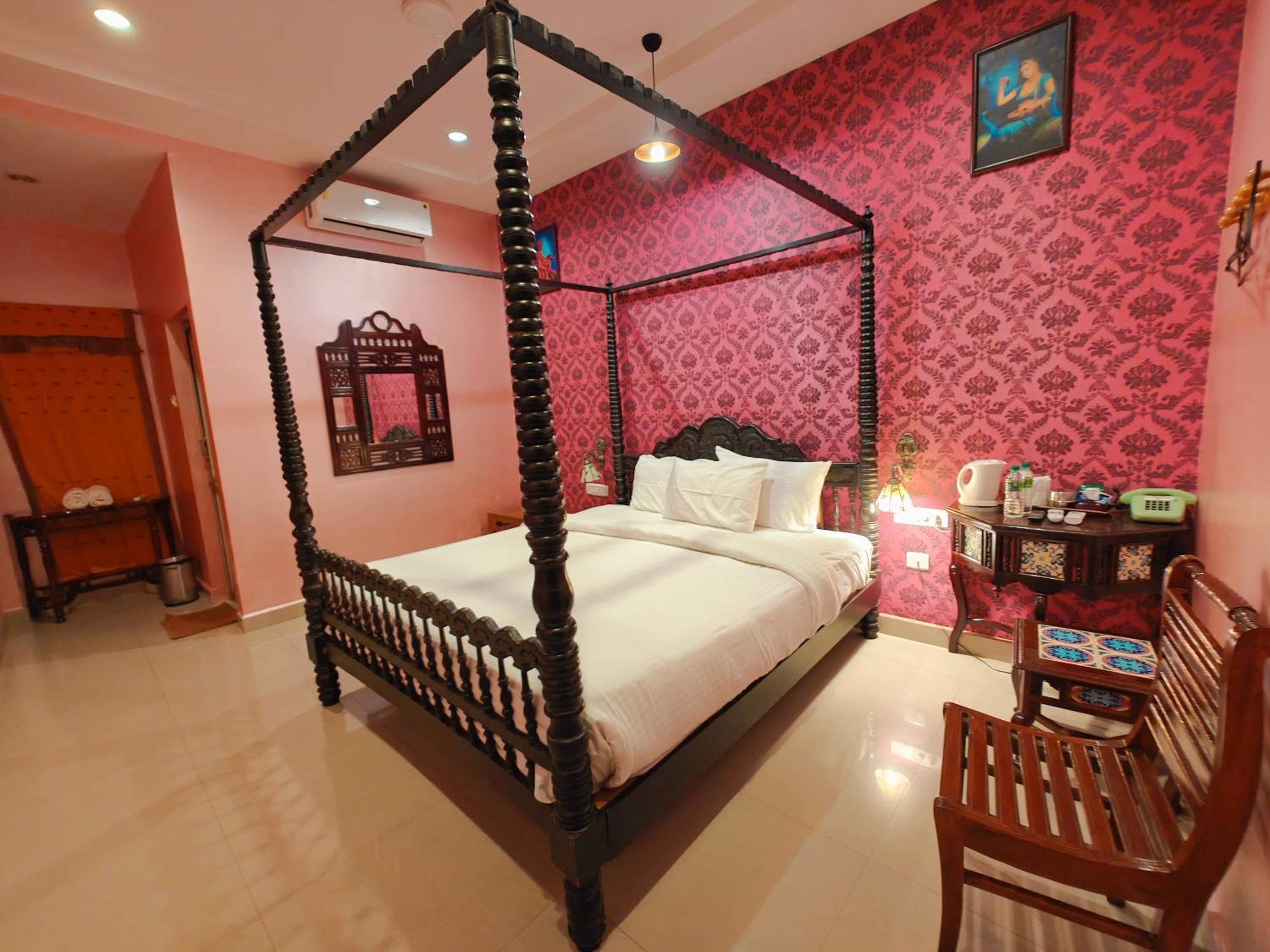 Deluxe Double Room photo 2