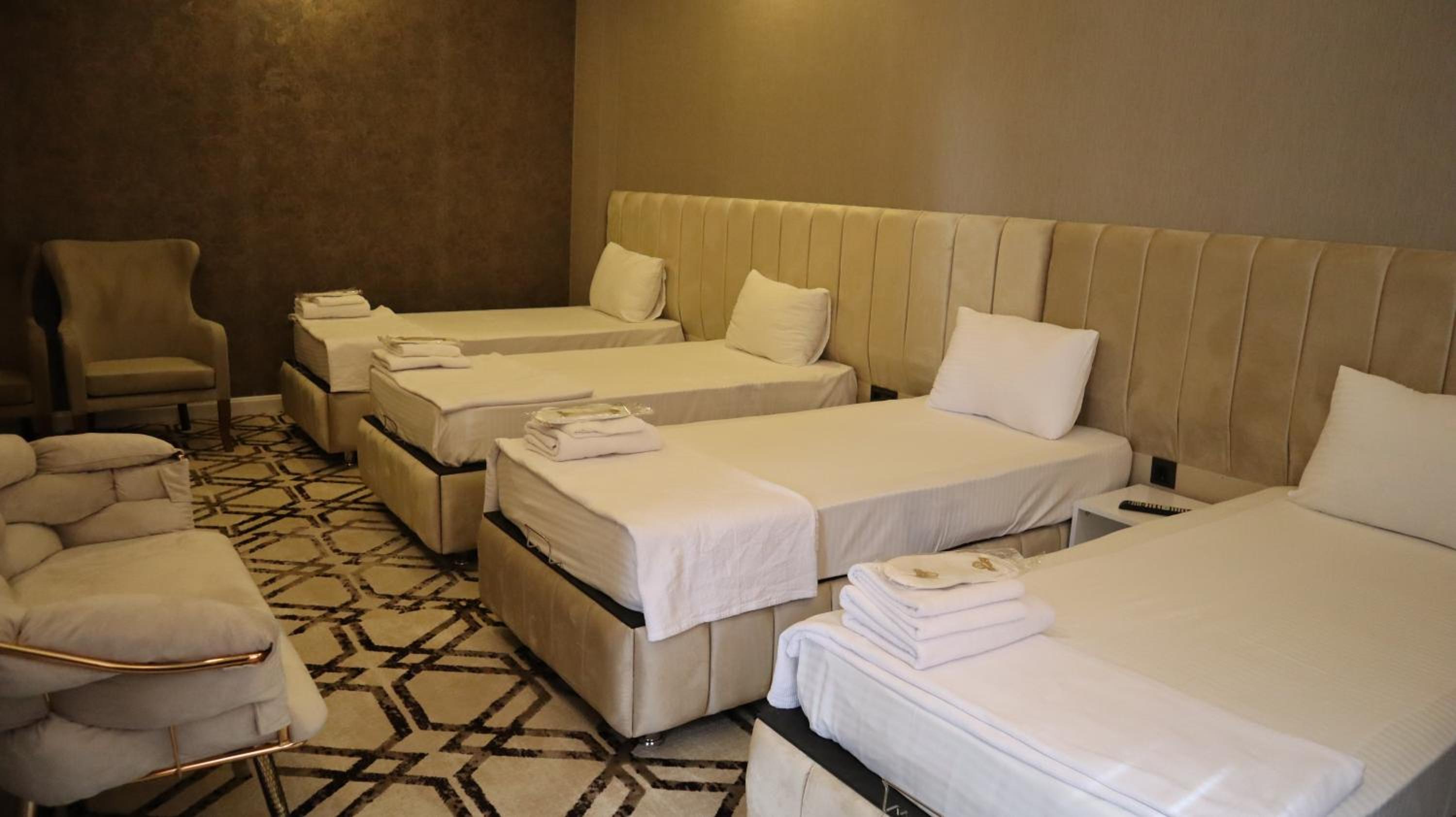 Quadruple Room photo 2