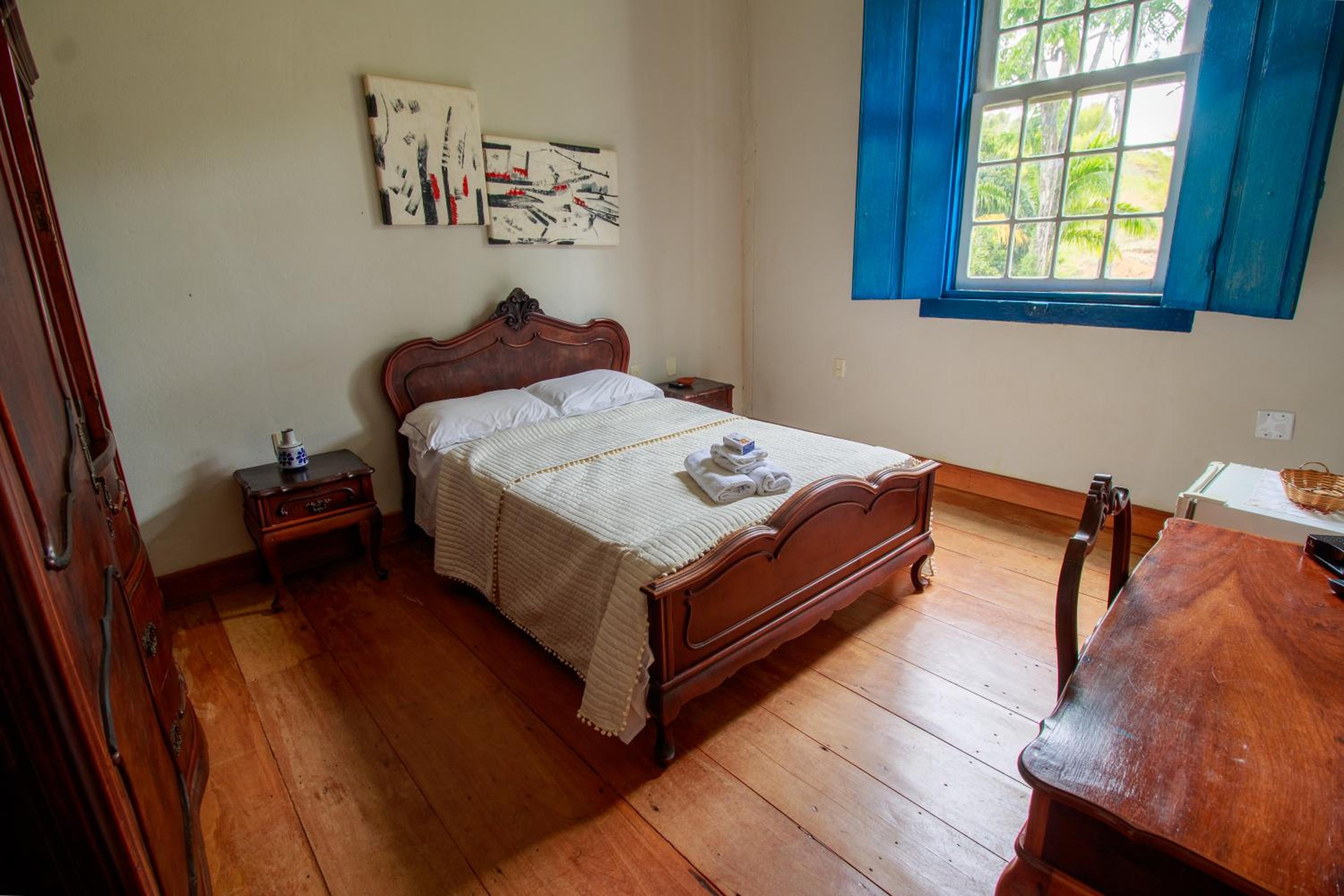 Large Double Room