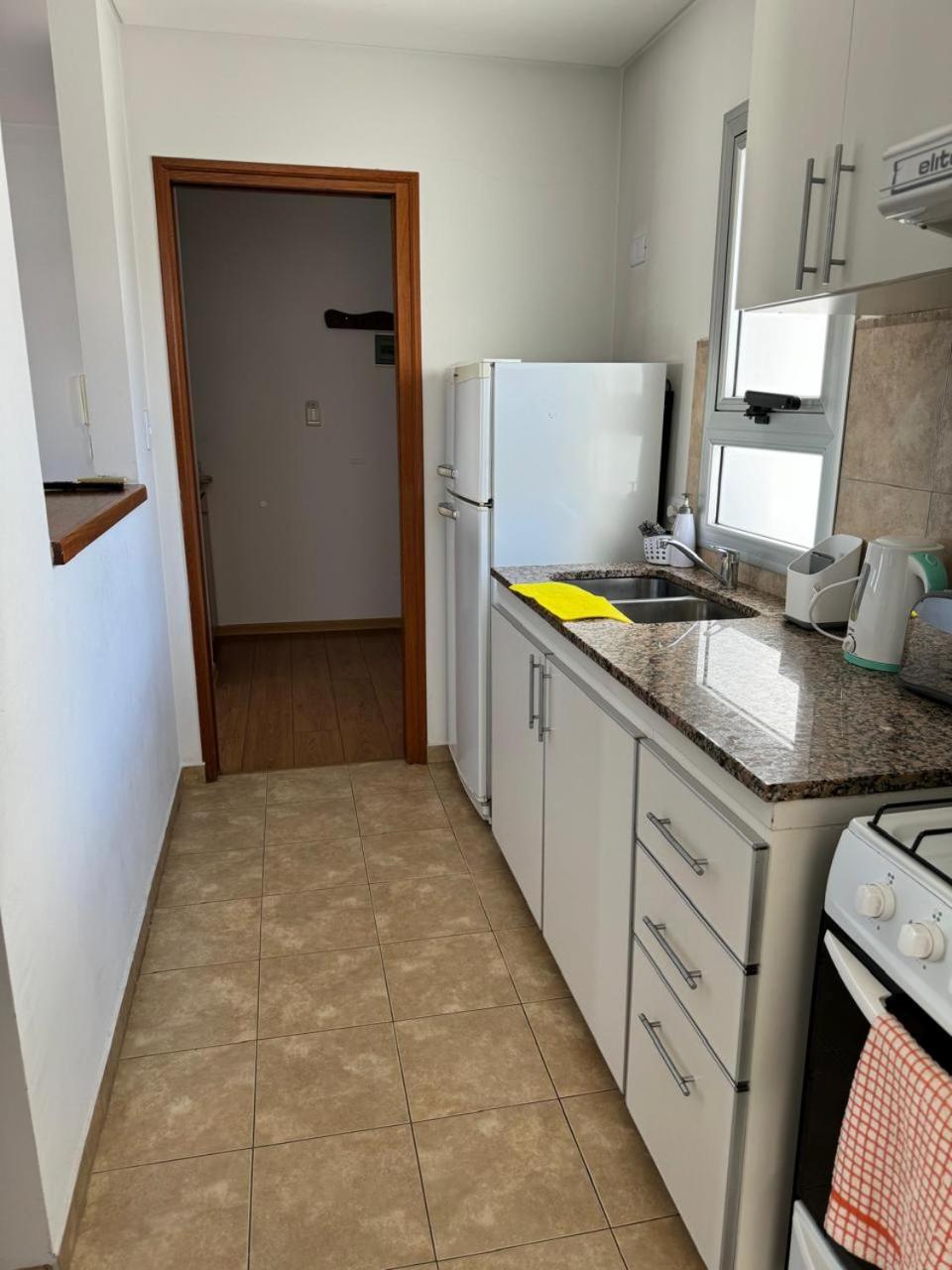 Apartment photo 3