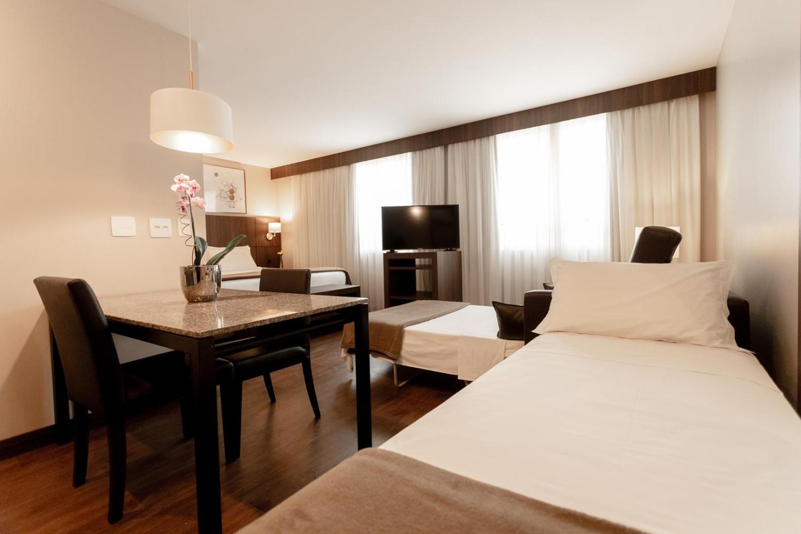Family Suite - Photo 4
