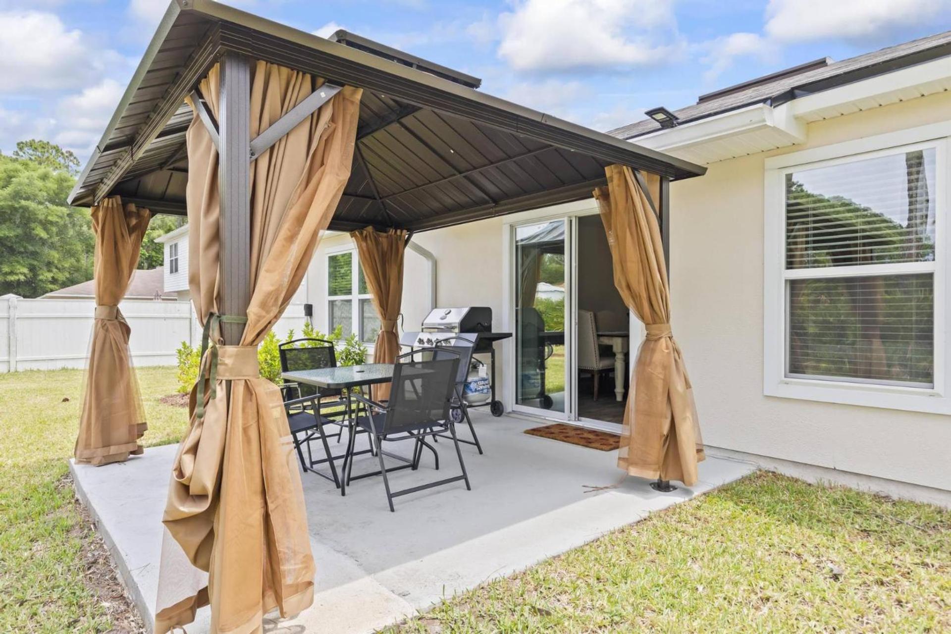 Vacation Home photo 3