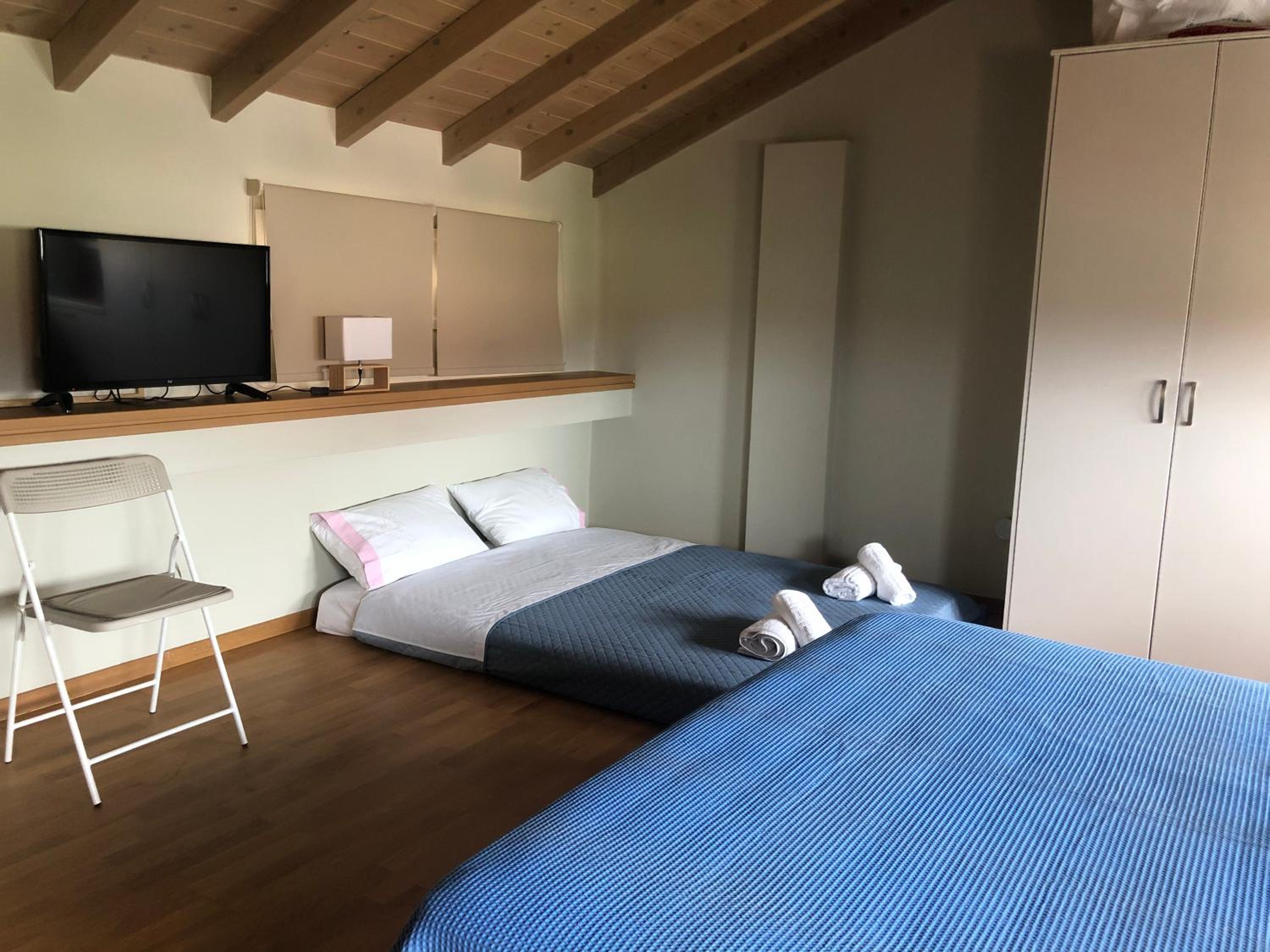 Three-Bedroom Vacation Home  photo 2