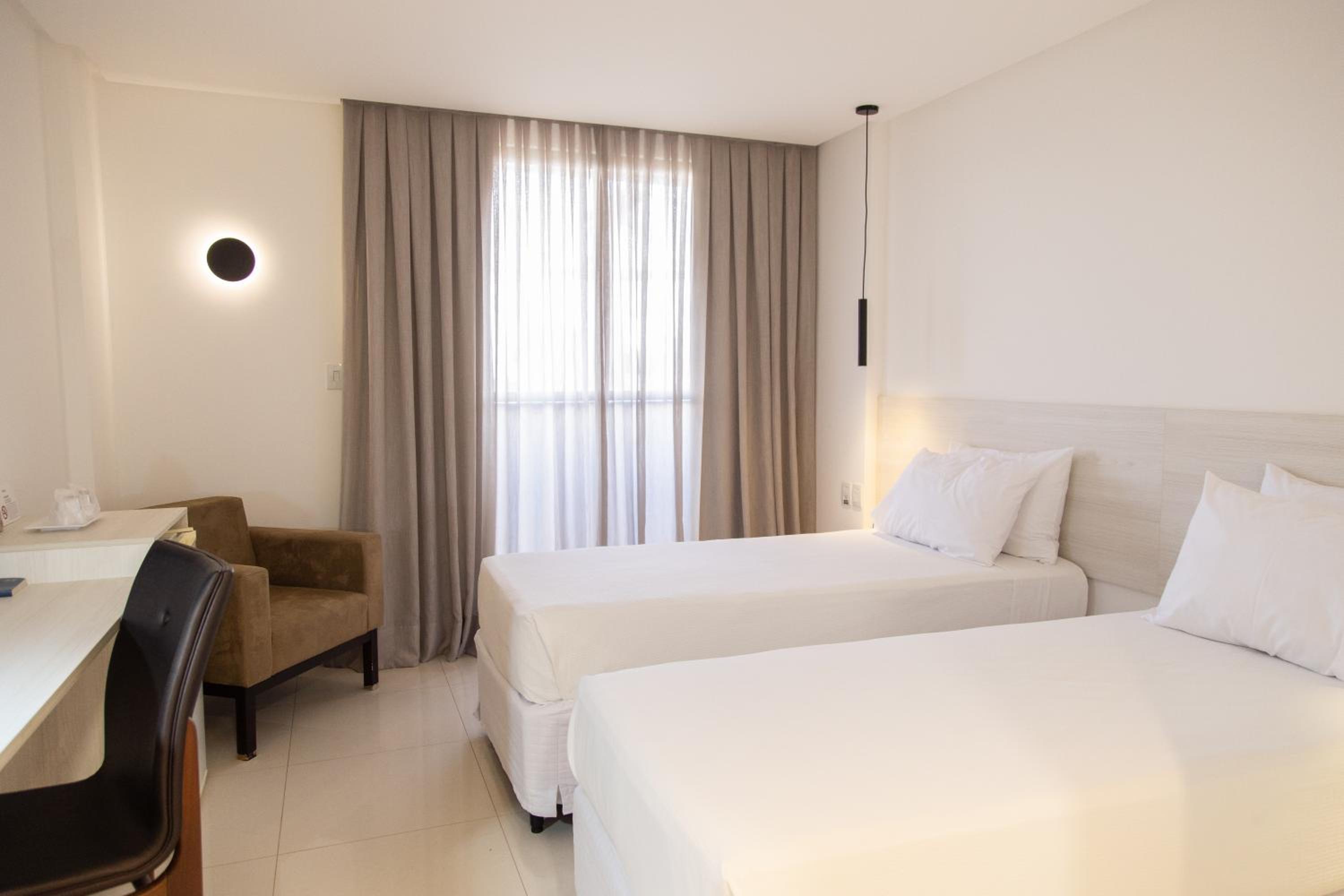 Superior Twin Room photo 3