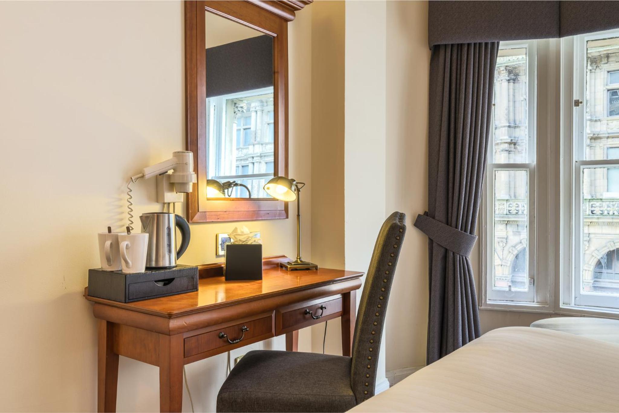 Standard Double Room - Photo 4