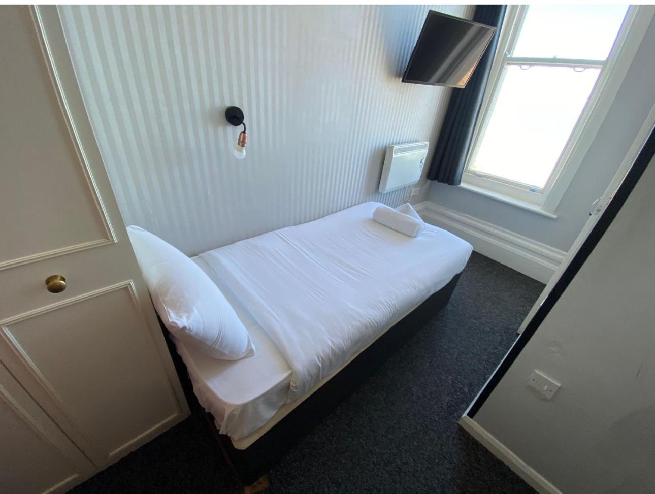 Standard Single Room photo 3