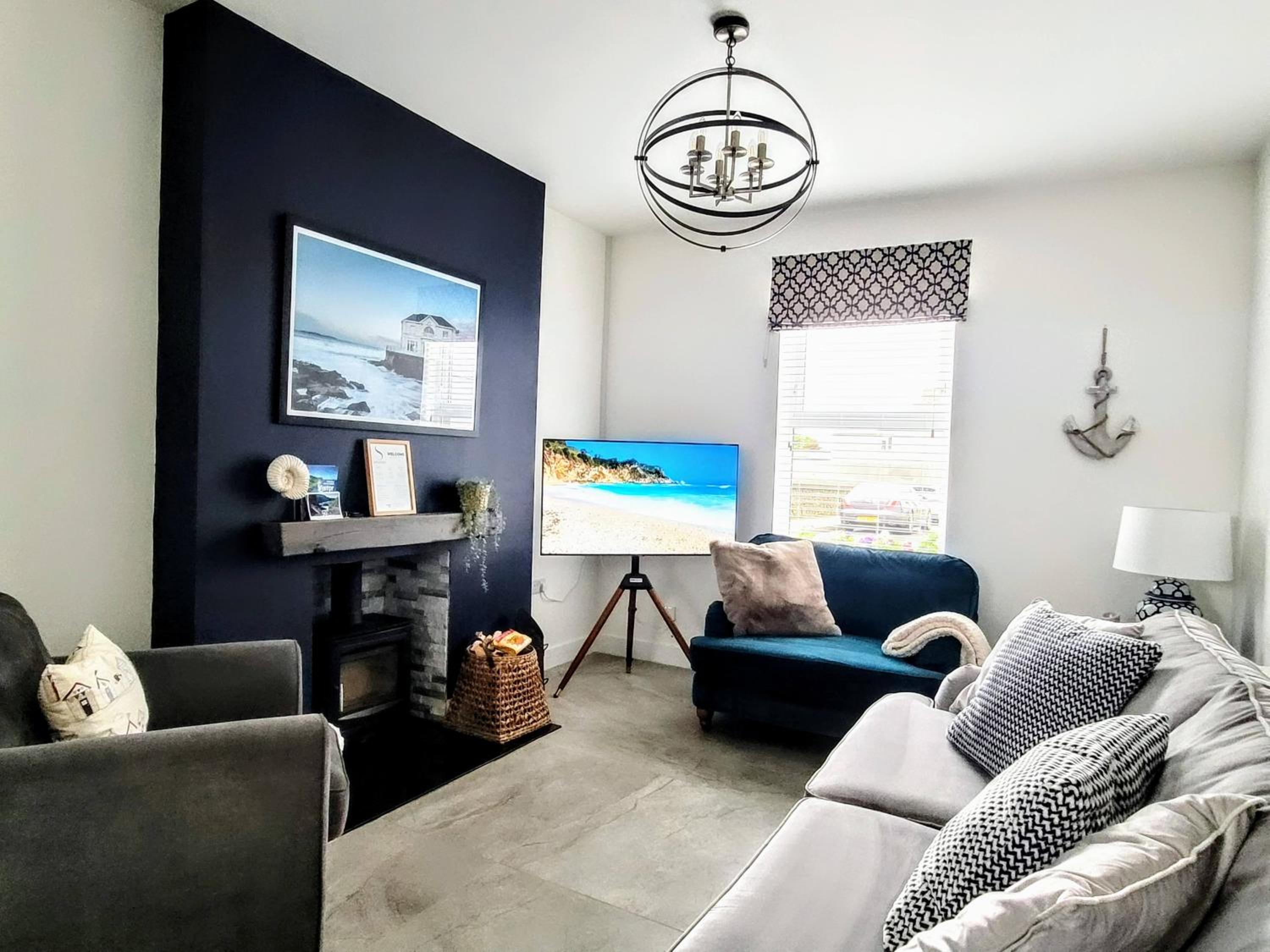 Four-Bedroom House photo 1