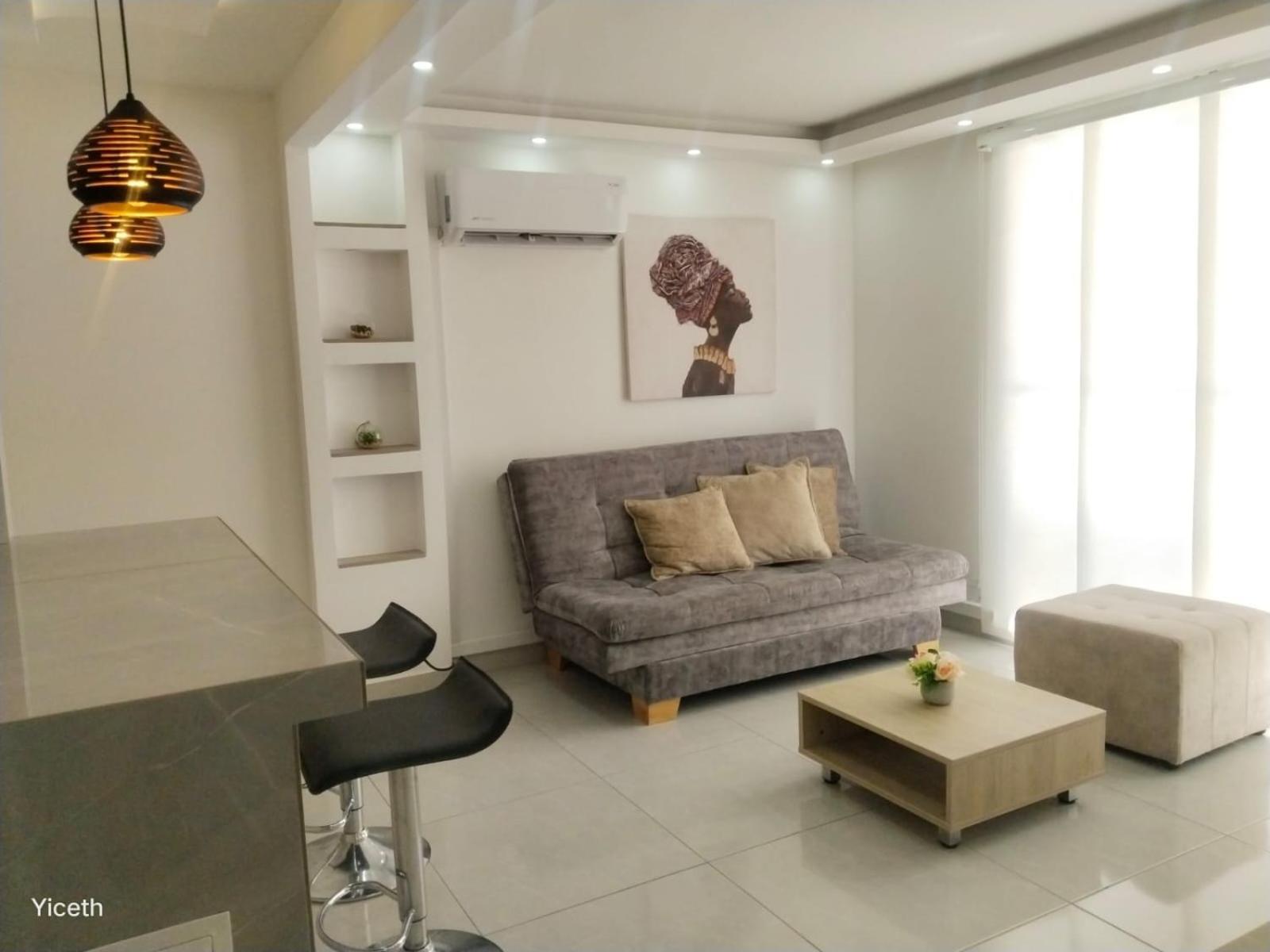 Three-Bedroom Apartment photo 1