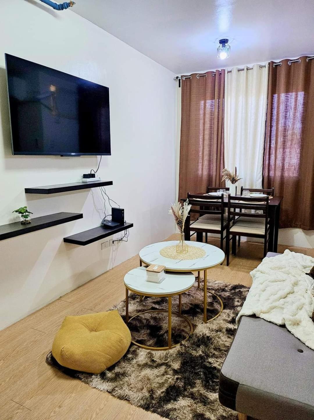 Apartment with Pool View  photo 1