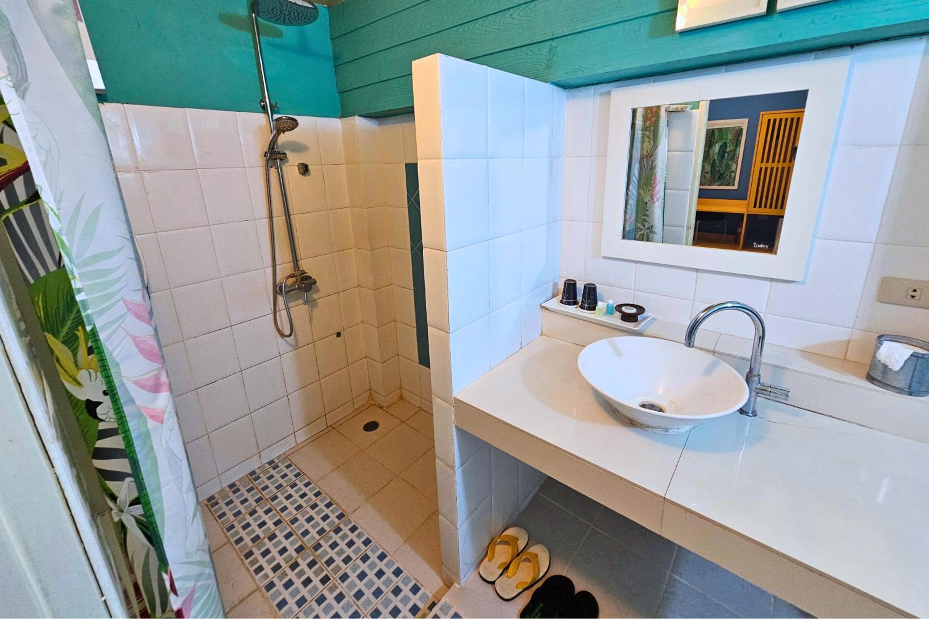 Standard Double Room - Photo 3