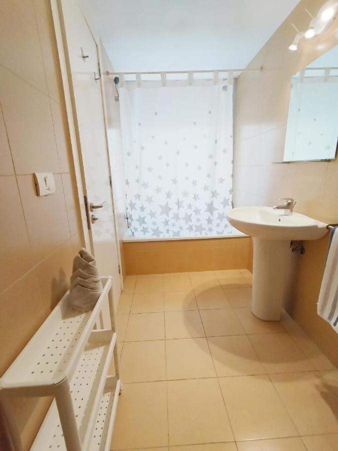 Three-Bedroom Apartment photo 2