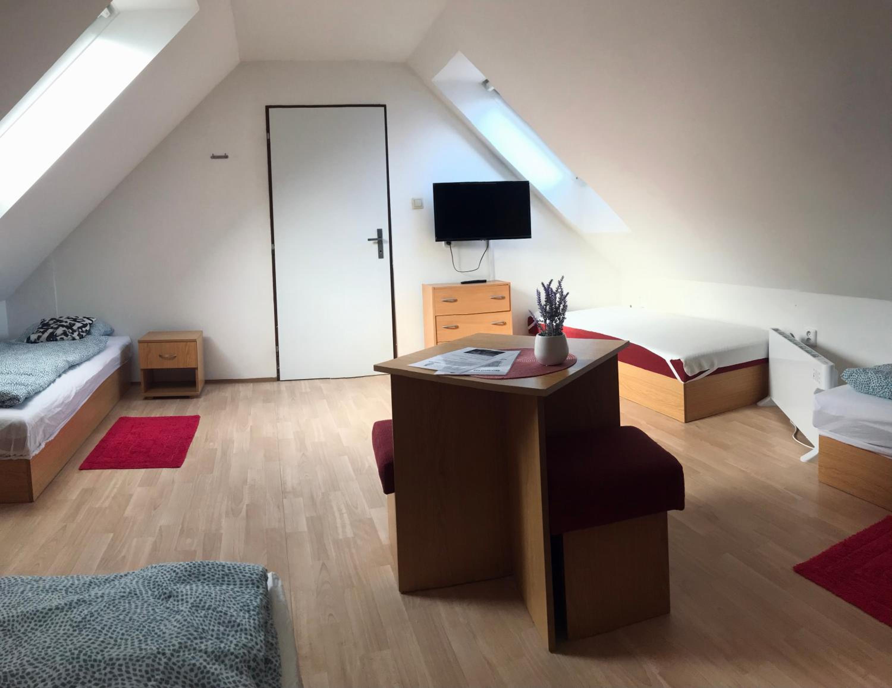 Apartment photo 1