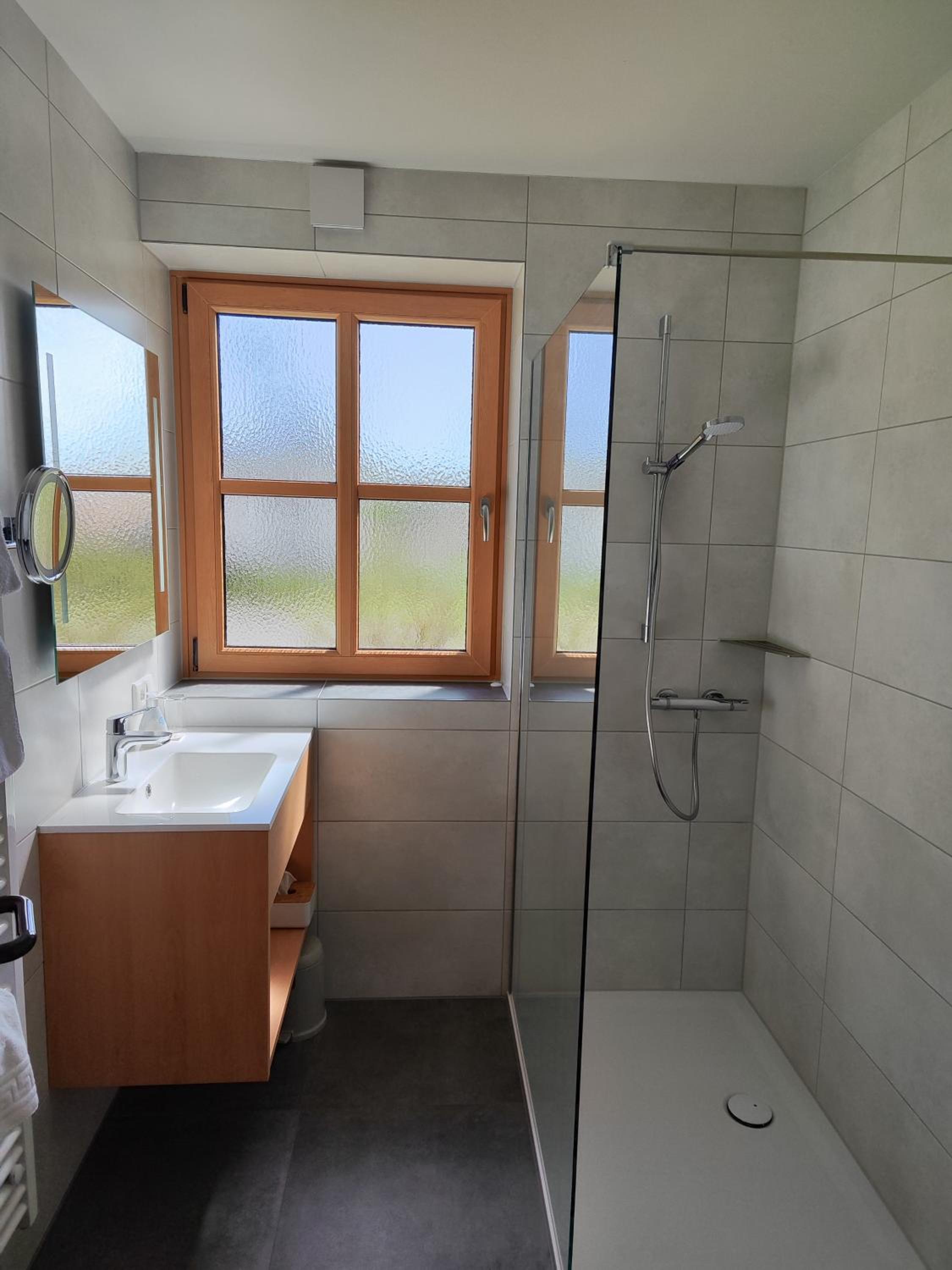 Double or Twin Room - Photo 2