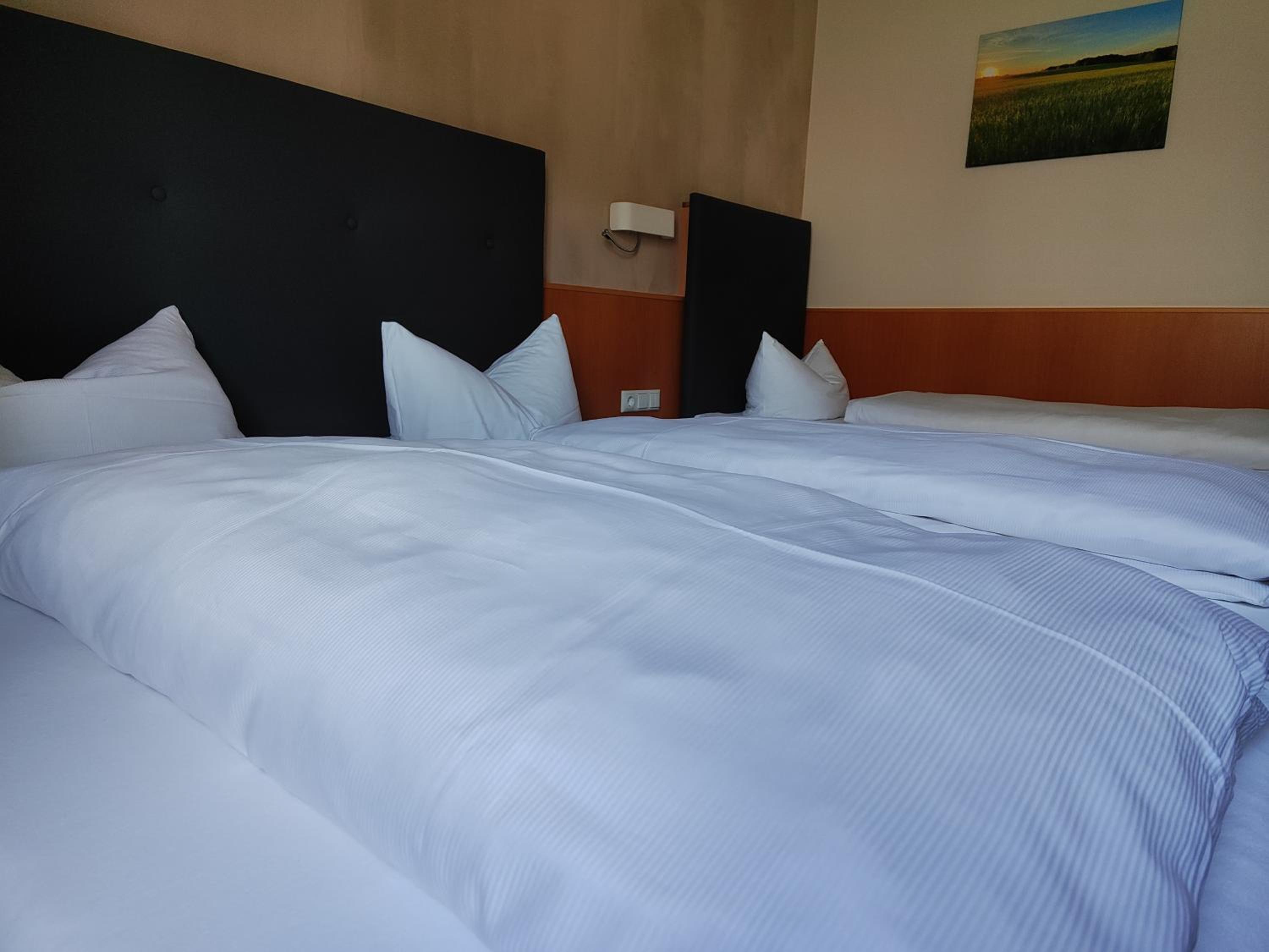 Triple Room - Photo 2