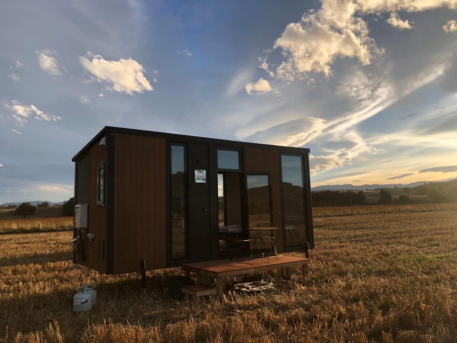 Mobile Home photo 2