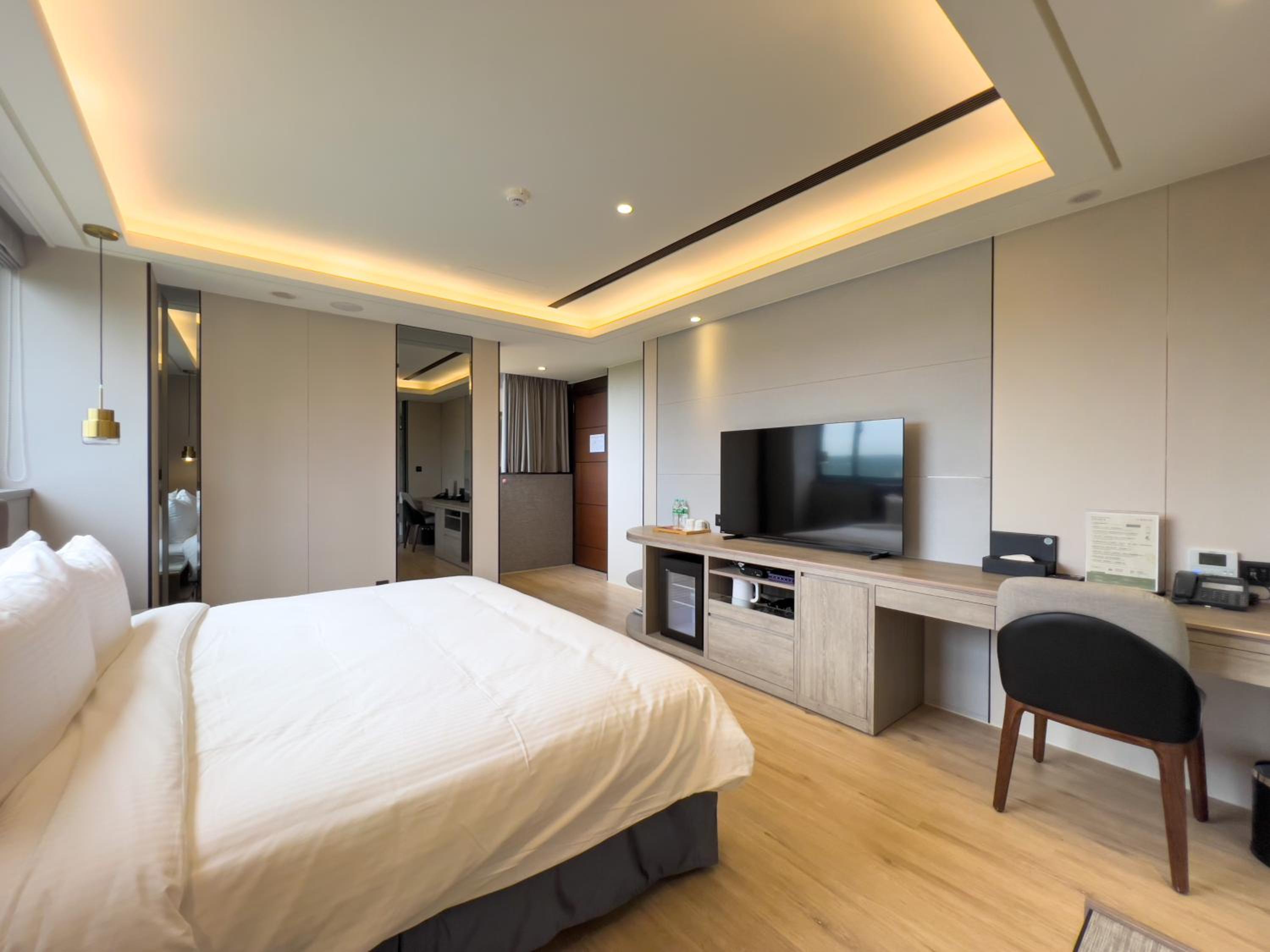 Deluxe Double Room with Bath