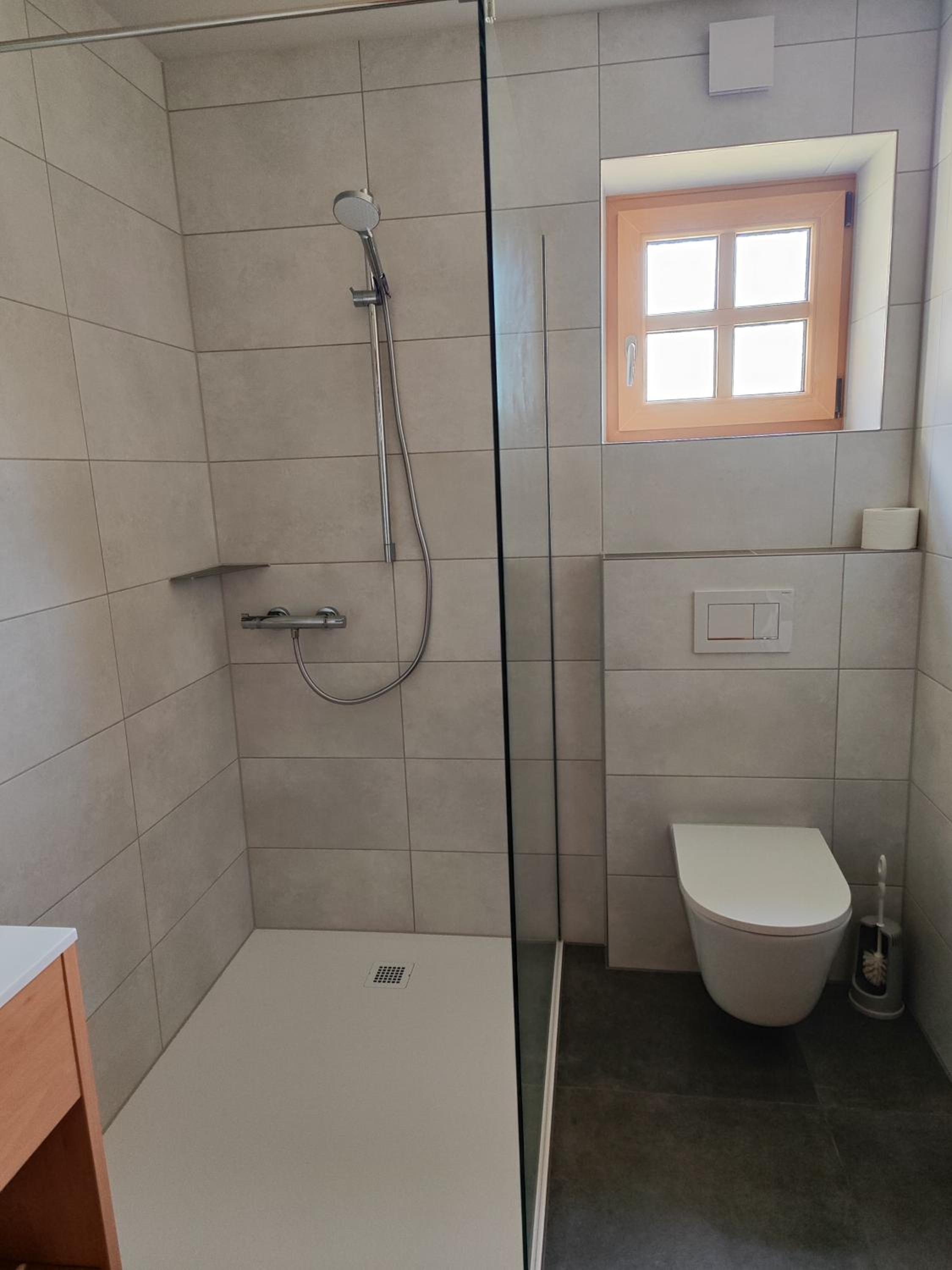 Double or Twin Room - Photo 12