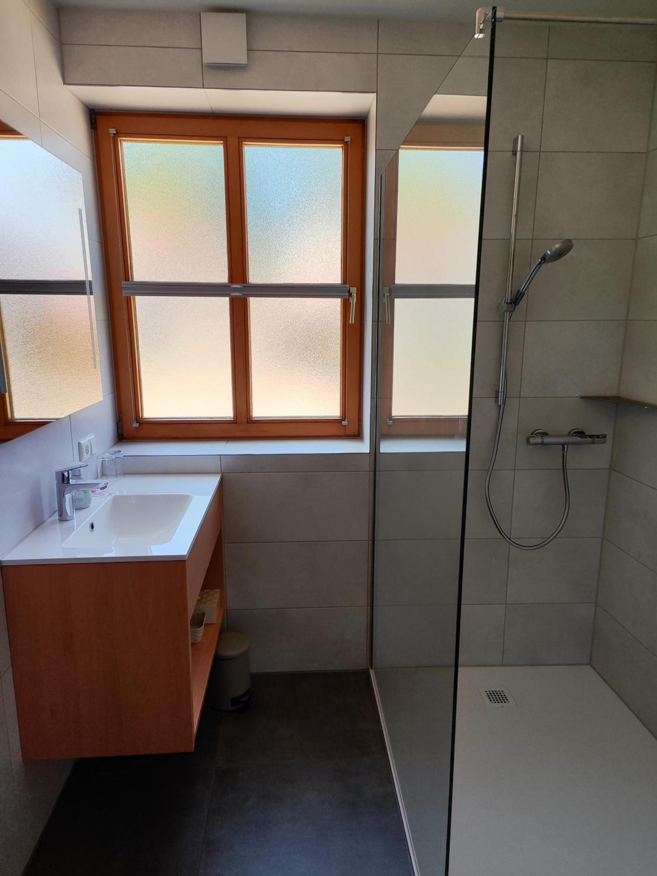 Double or Twin Room - Photo 14