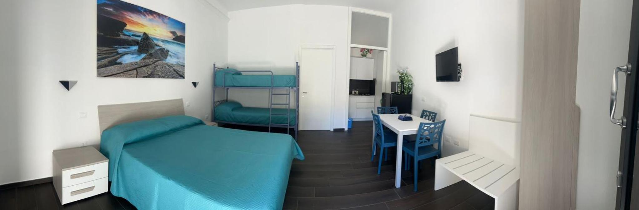 One-Bedroom Apartment photo 3