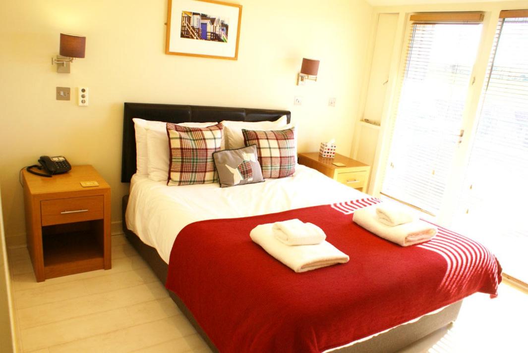 Double Room with Balcony photo 3