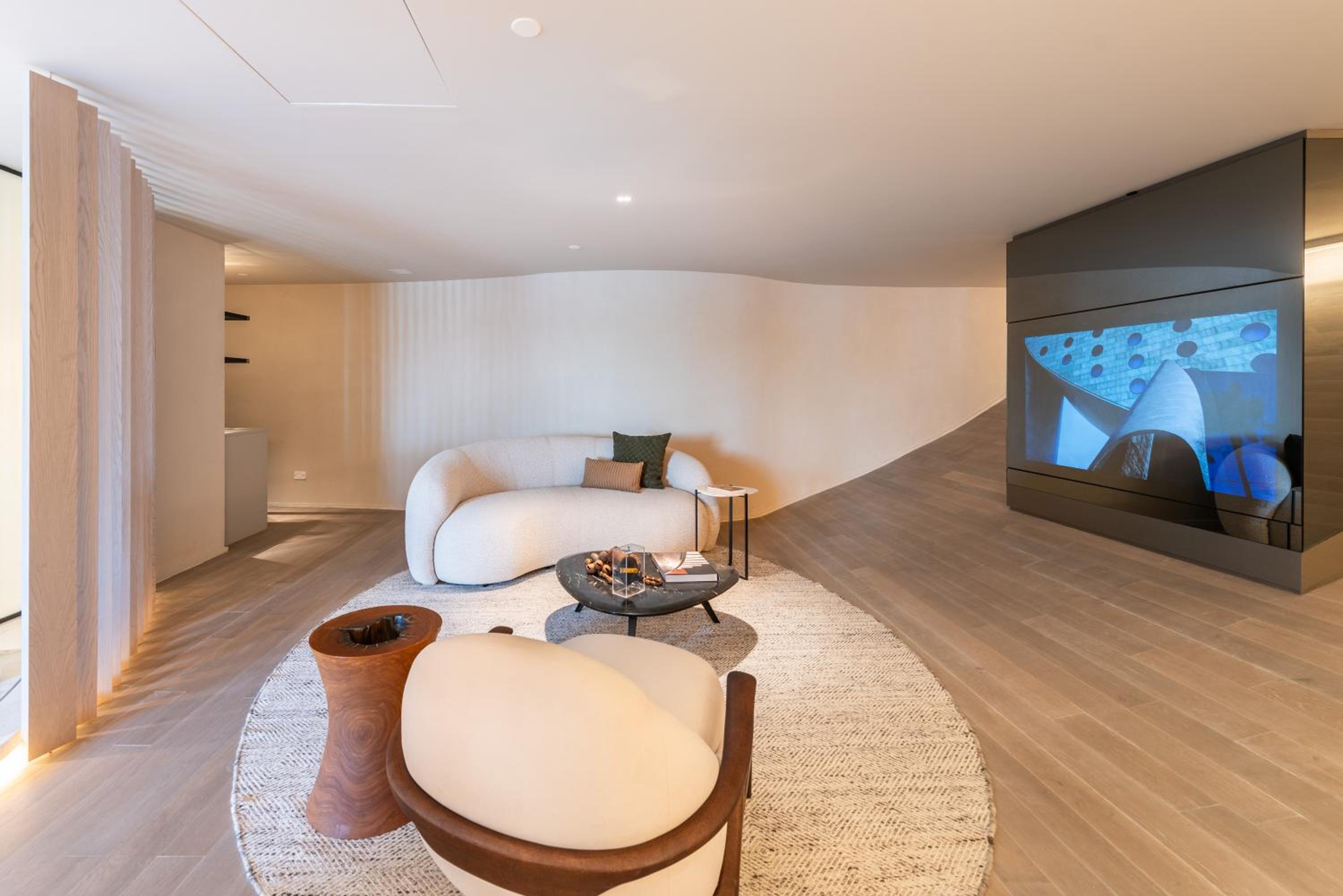 Broadway Suite (Non Smoking)