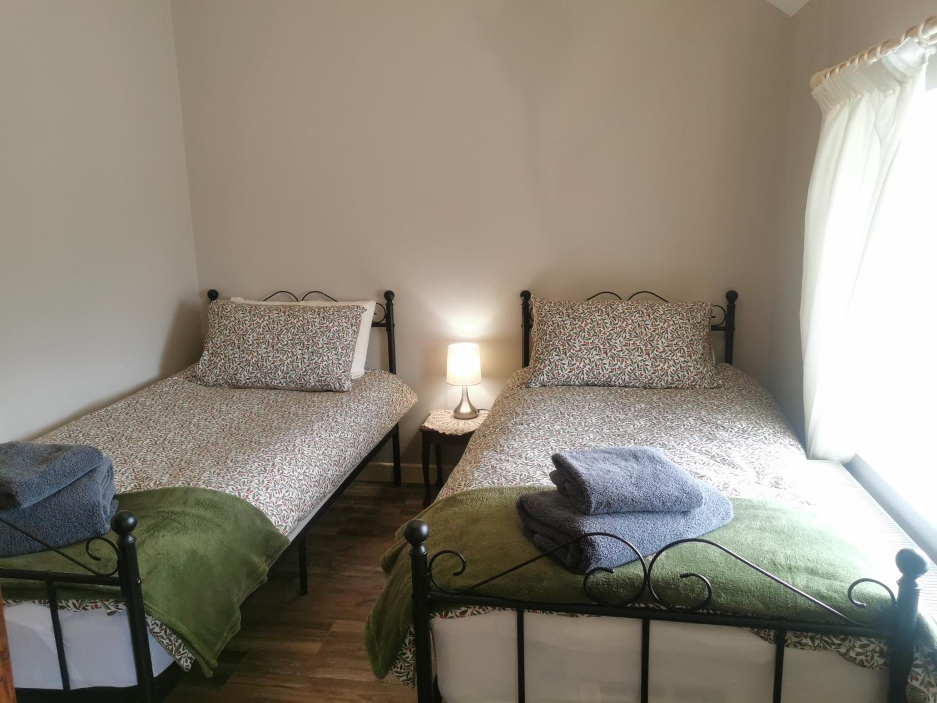 Three-Bedroom House photo 3