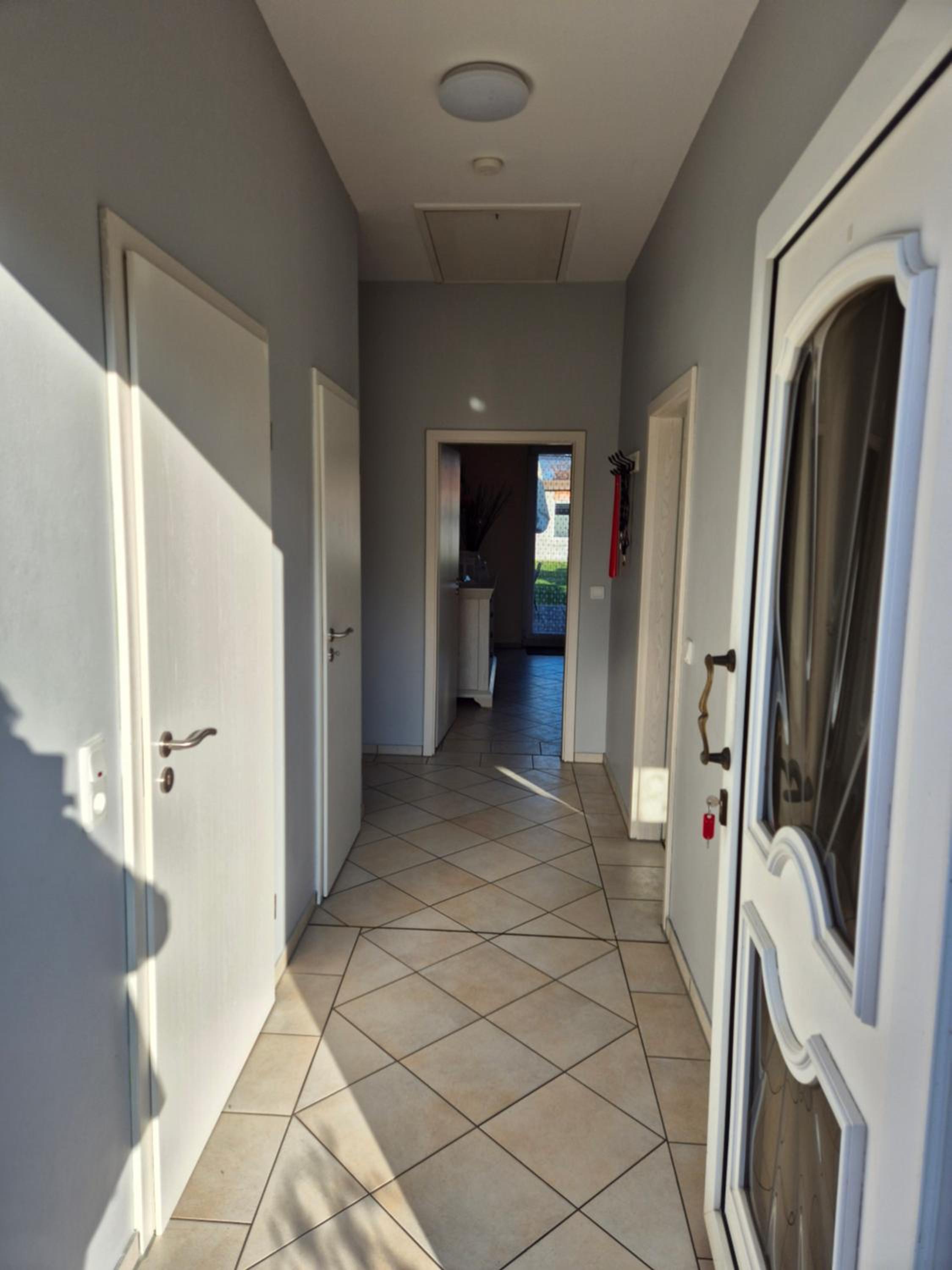 Three-Bedroom House photo 3