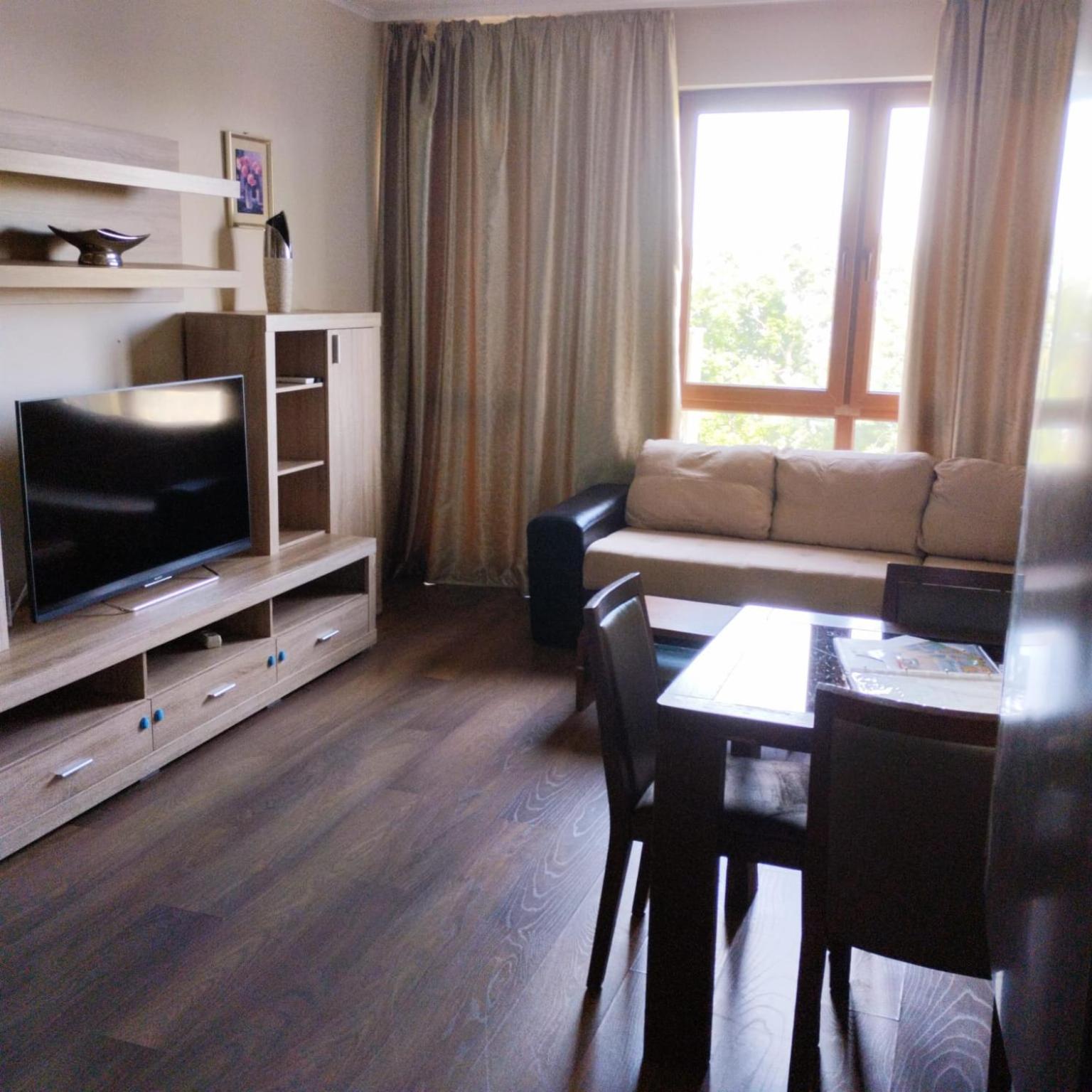 One-Bedroom Apartment with Pool and Sea View Second Line - Aparthotel Golden Line photo 2