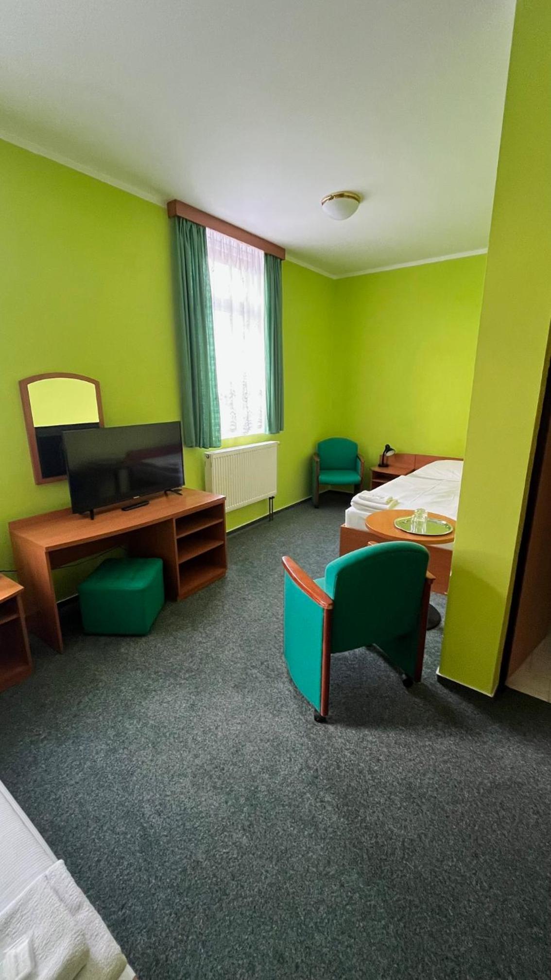 Twin Room photo 3
