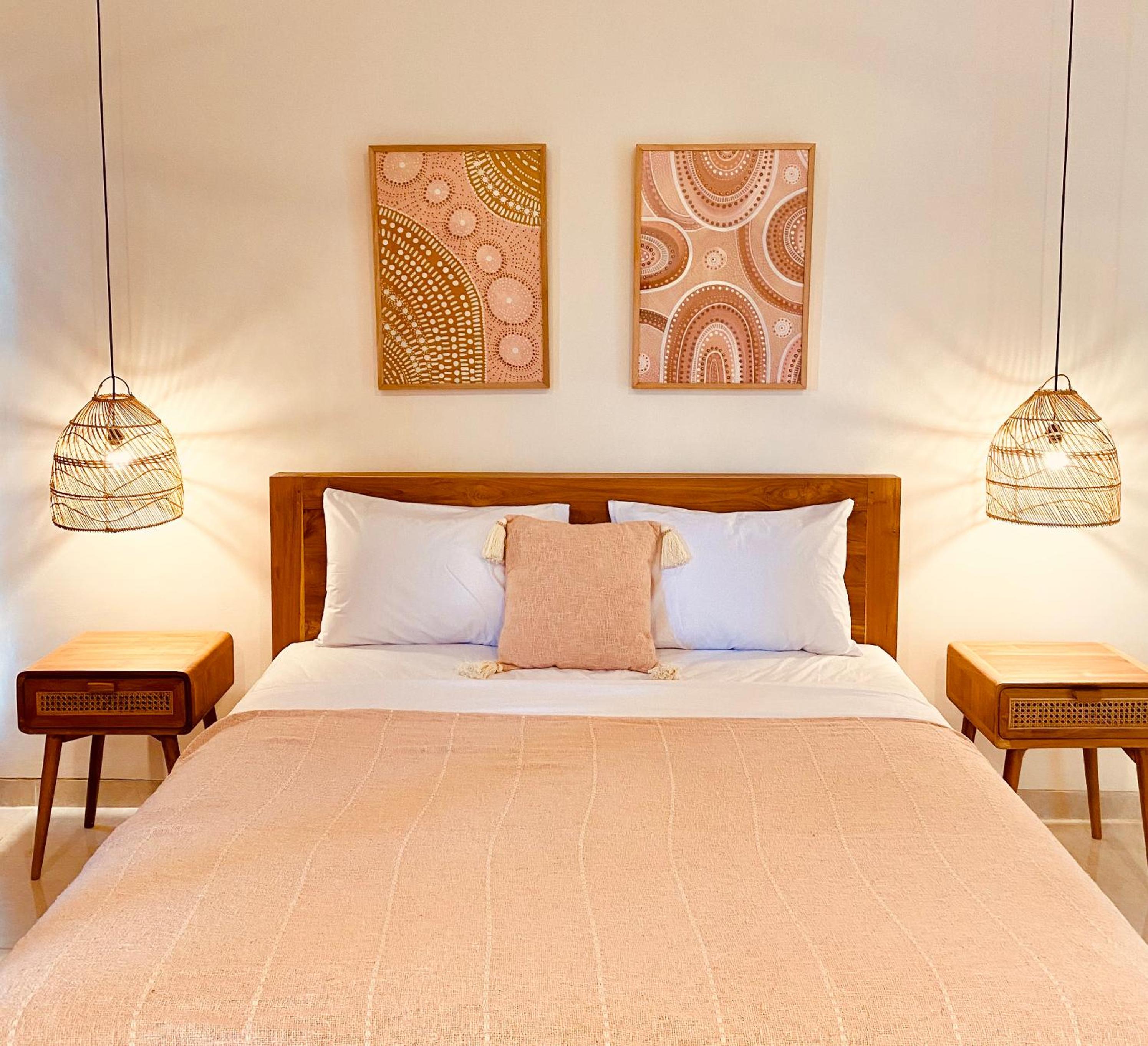 Deluxe King Suite - Photo 4