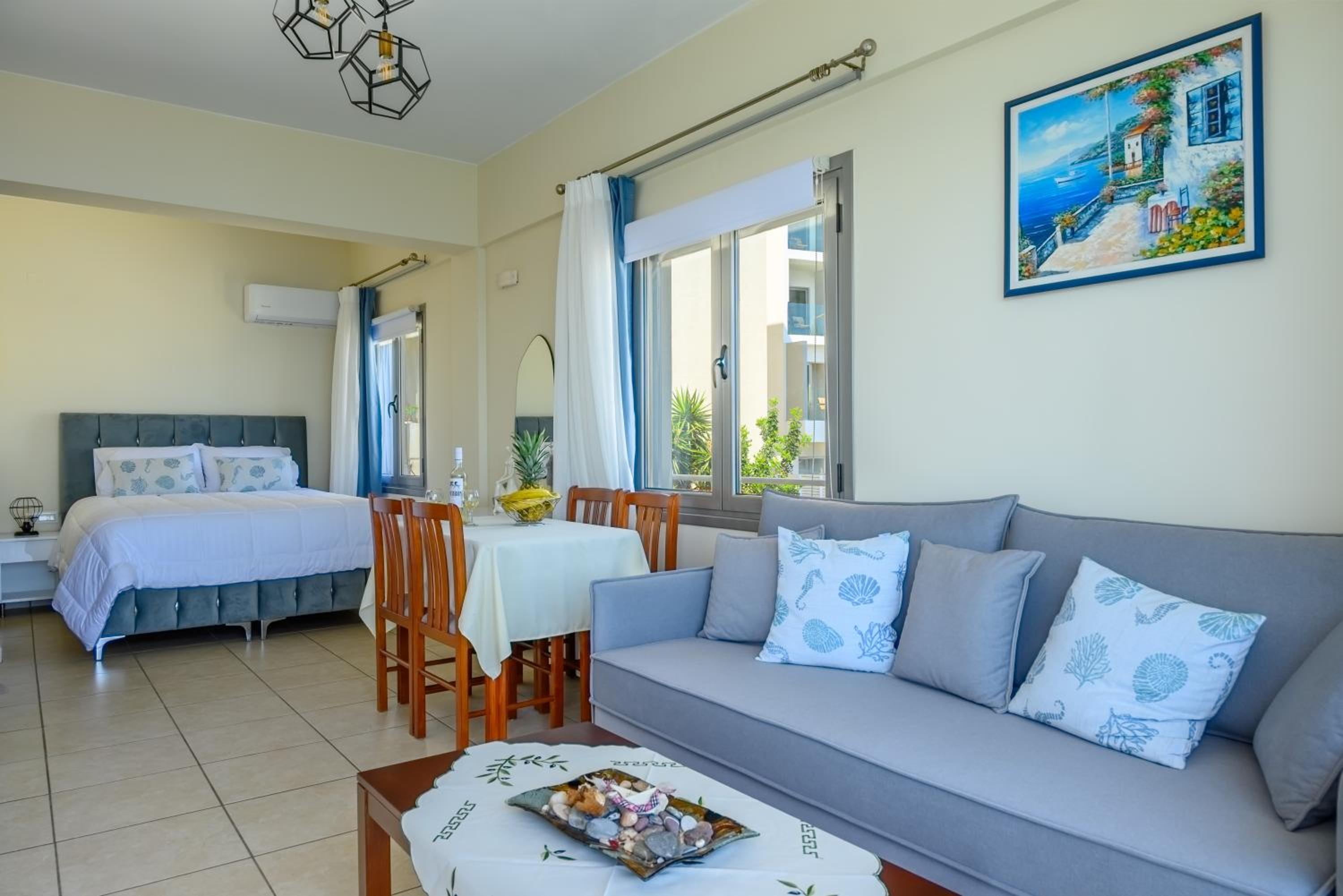 Studio with Sea View