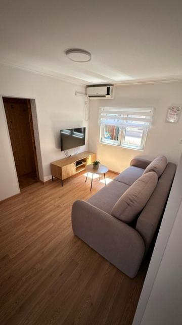 Caravan photo 1