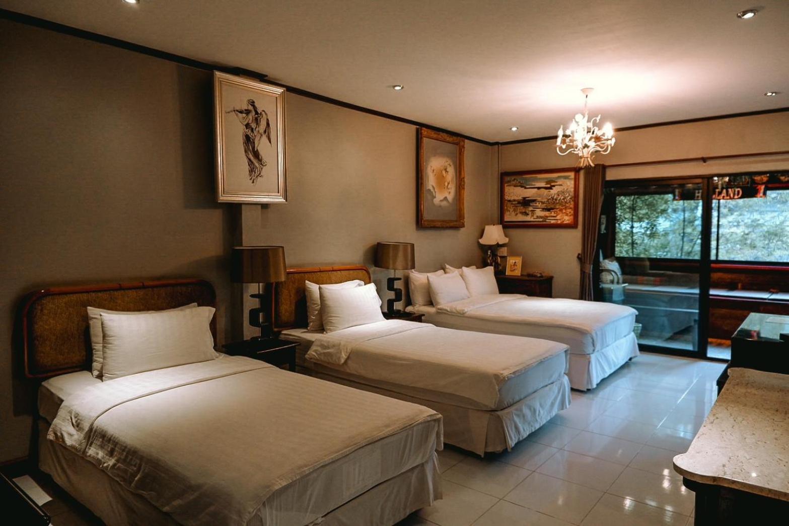 One-Bedroom Villa - Photo 1