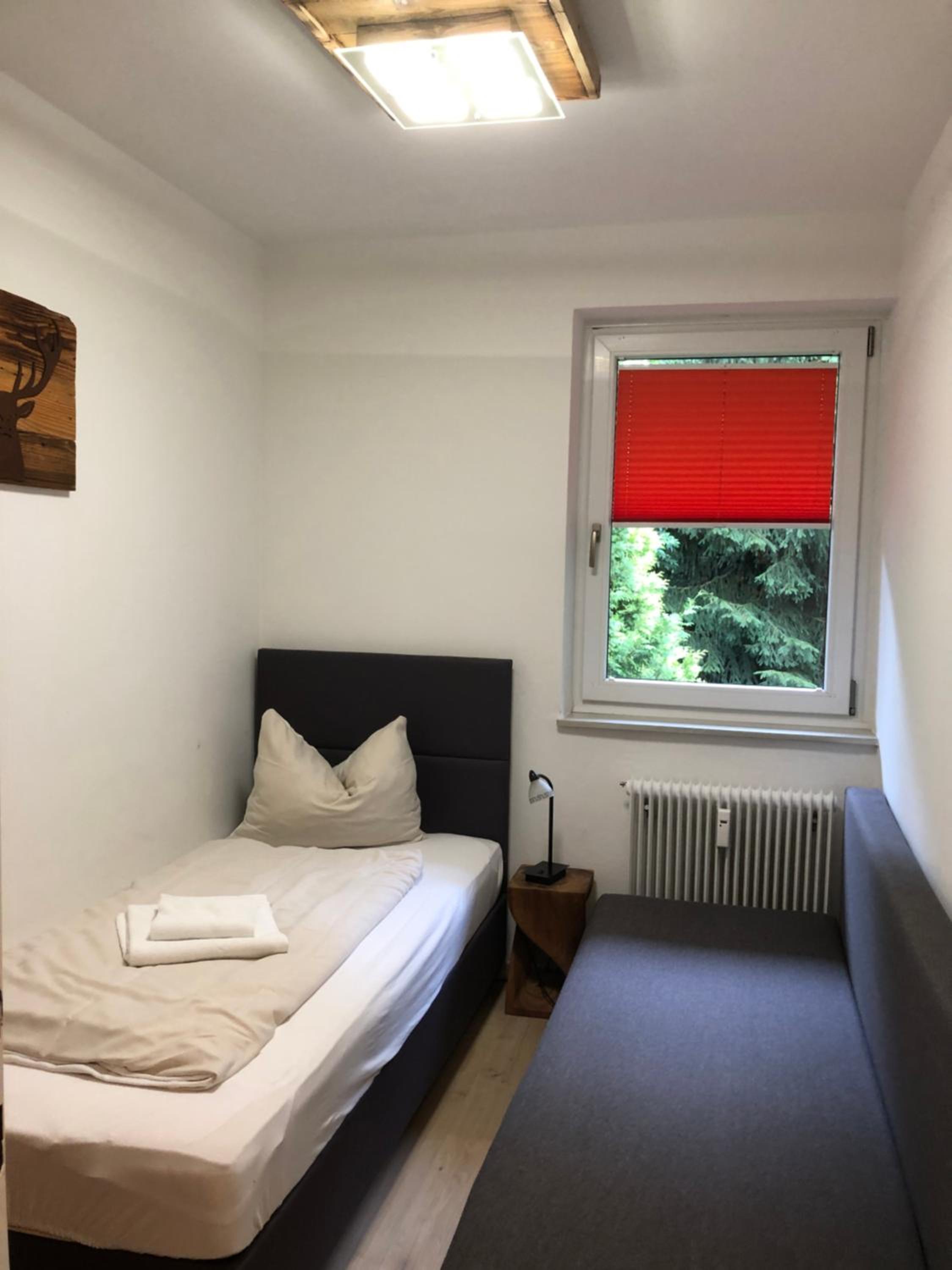 Two-Bedroom Apartment - Photo 9