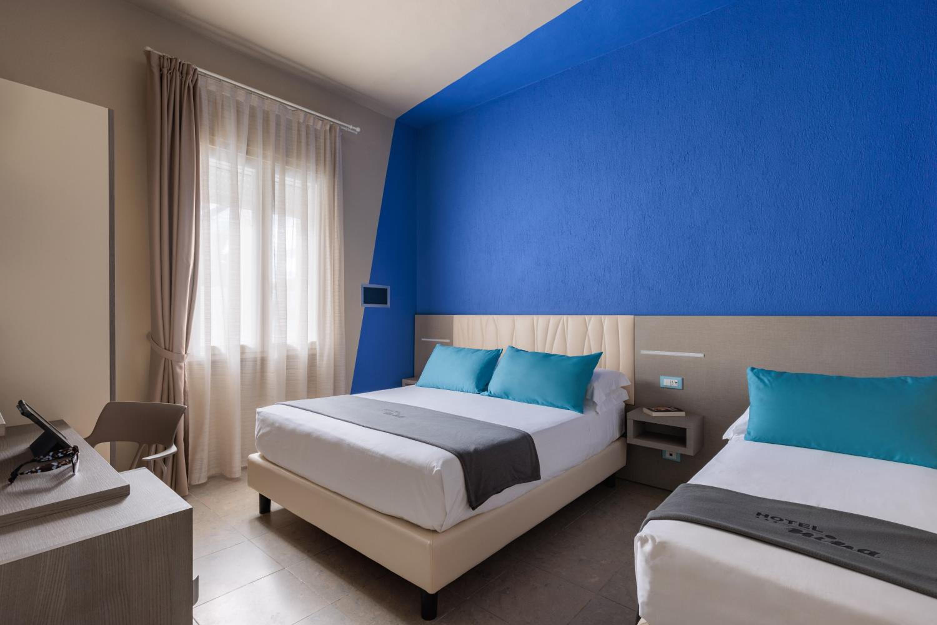 Triple Room - Photo 1