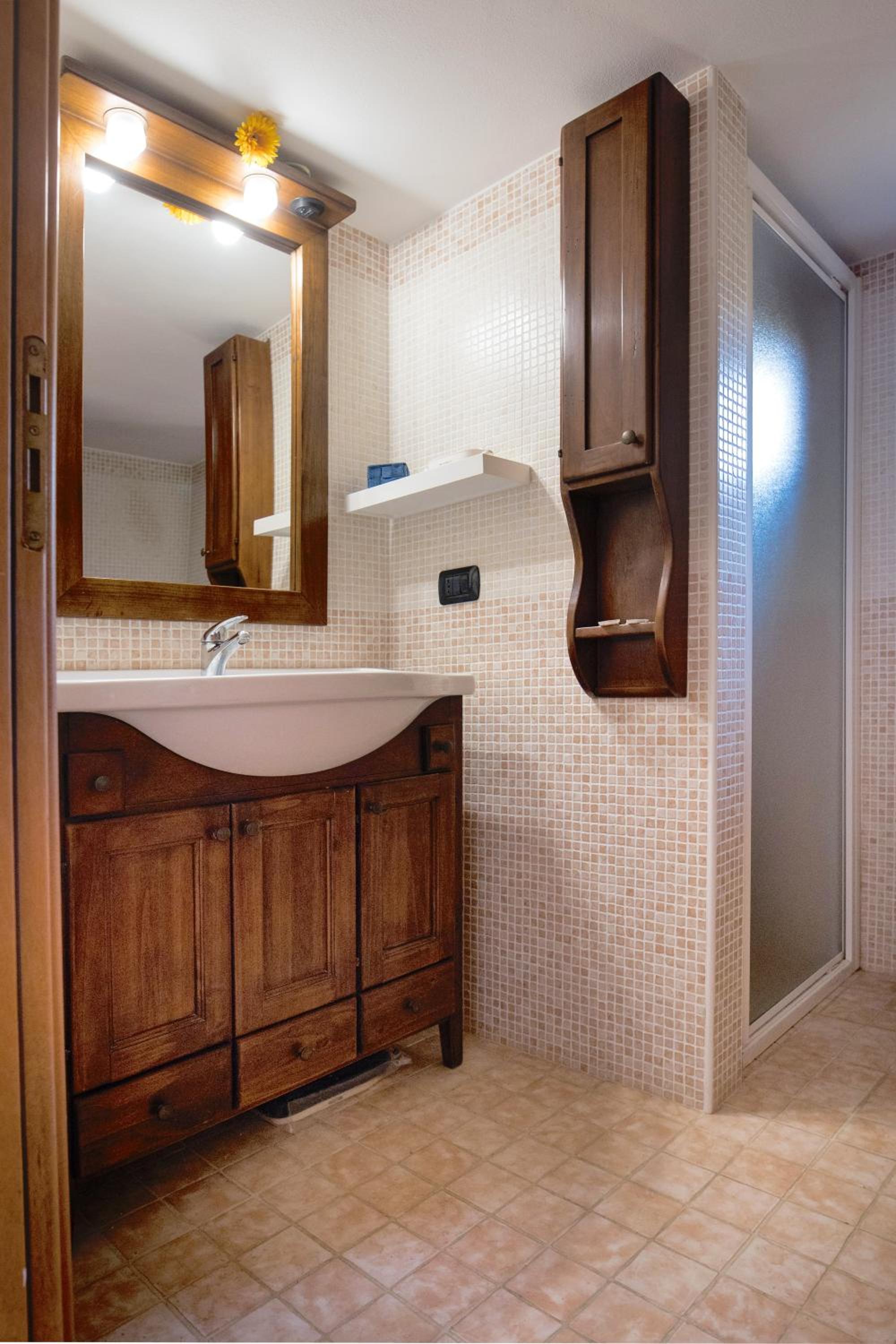 Two-Bedroom House photo 2