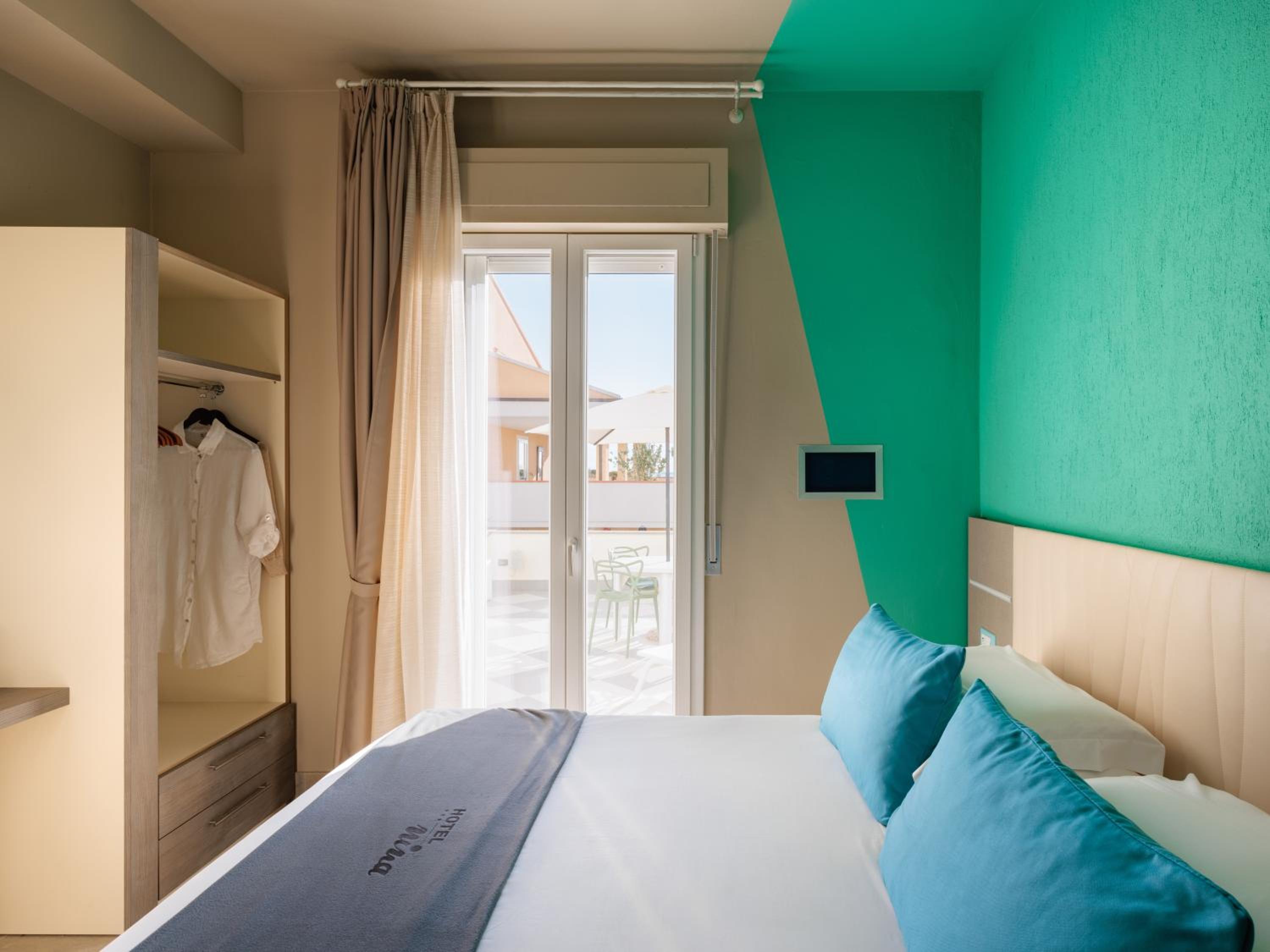 Double Room with Terrace - Photo 1