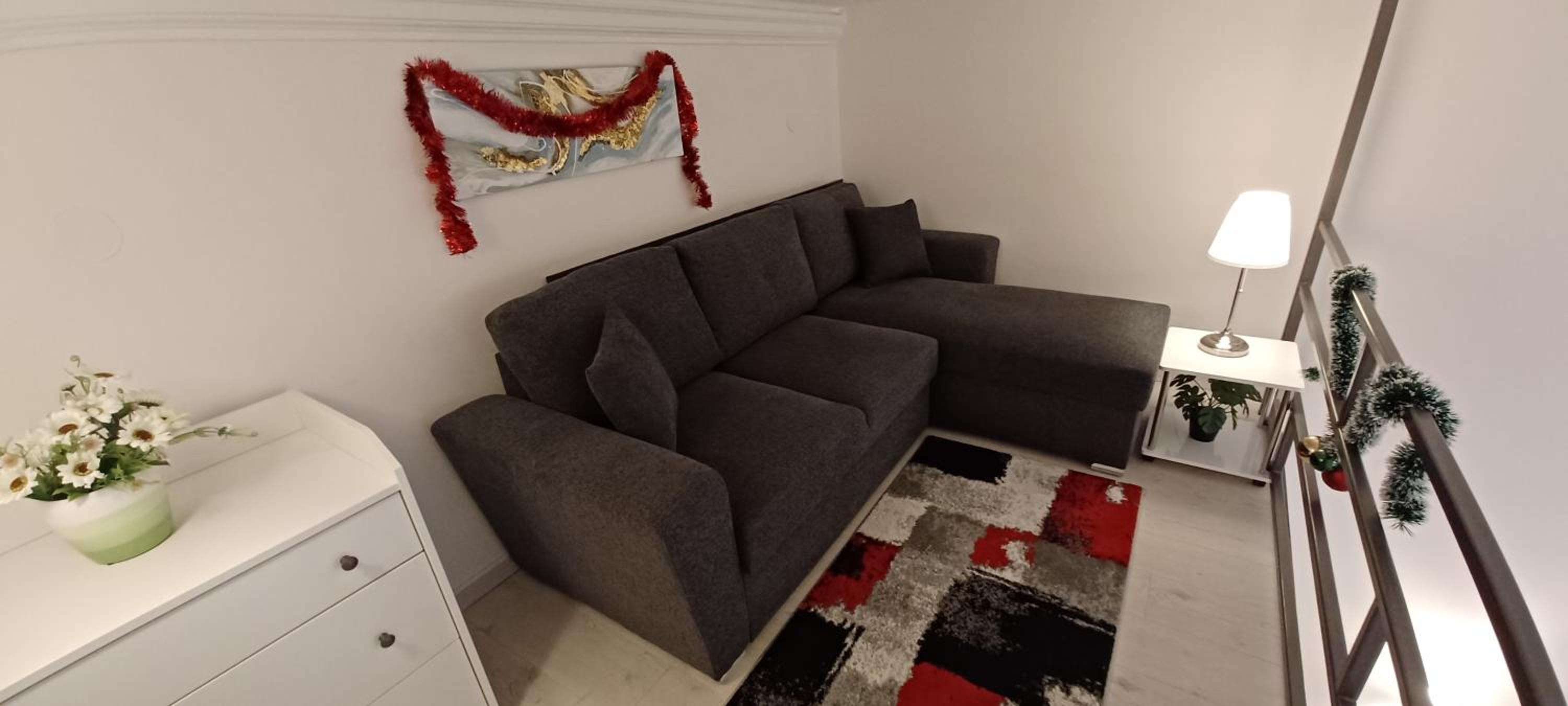 Two-Bedroom Apartment - Photo 8