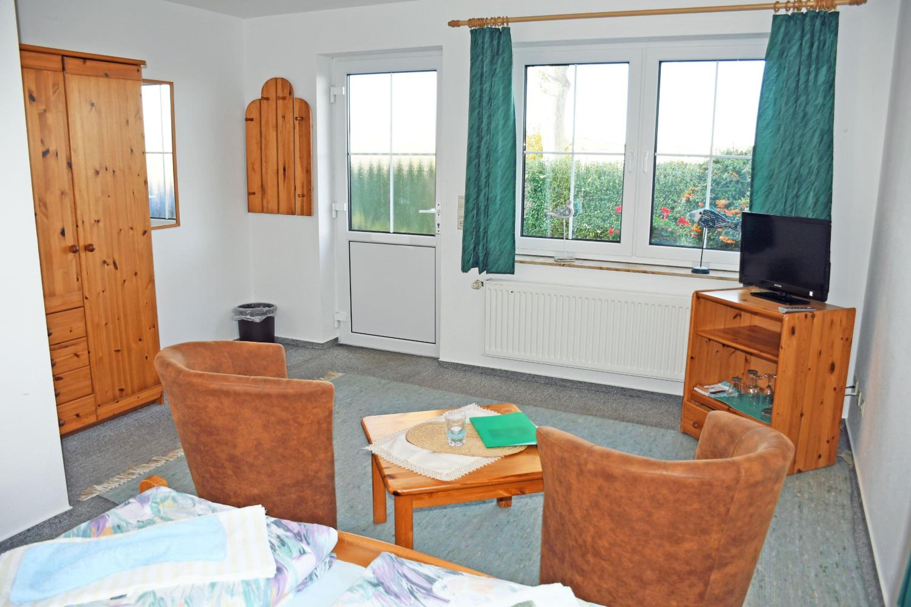 Double or Twin Room with Terrace