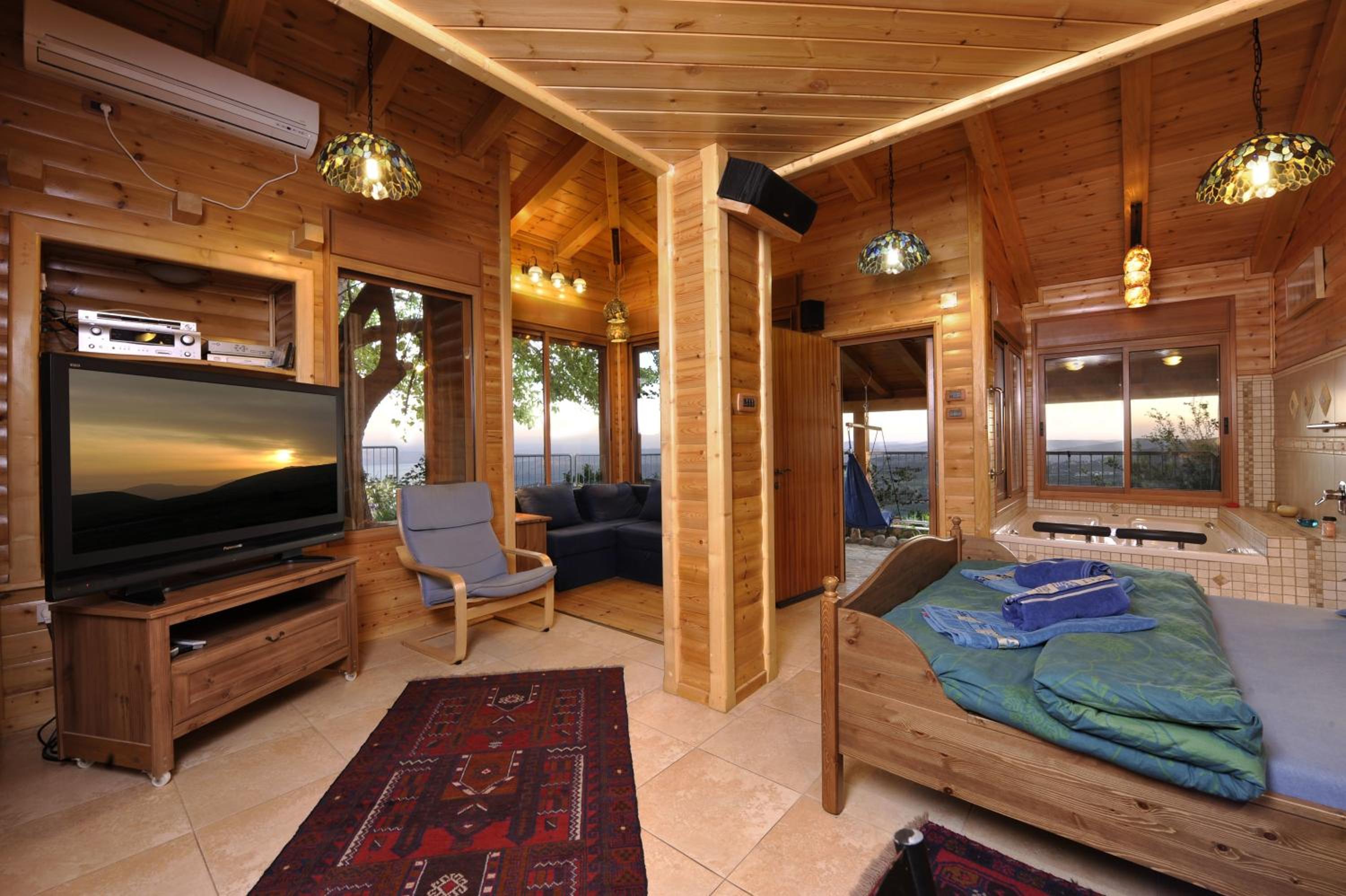 Suite with Lake View (Ofek) - Photo 1
