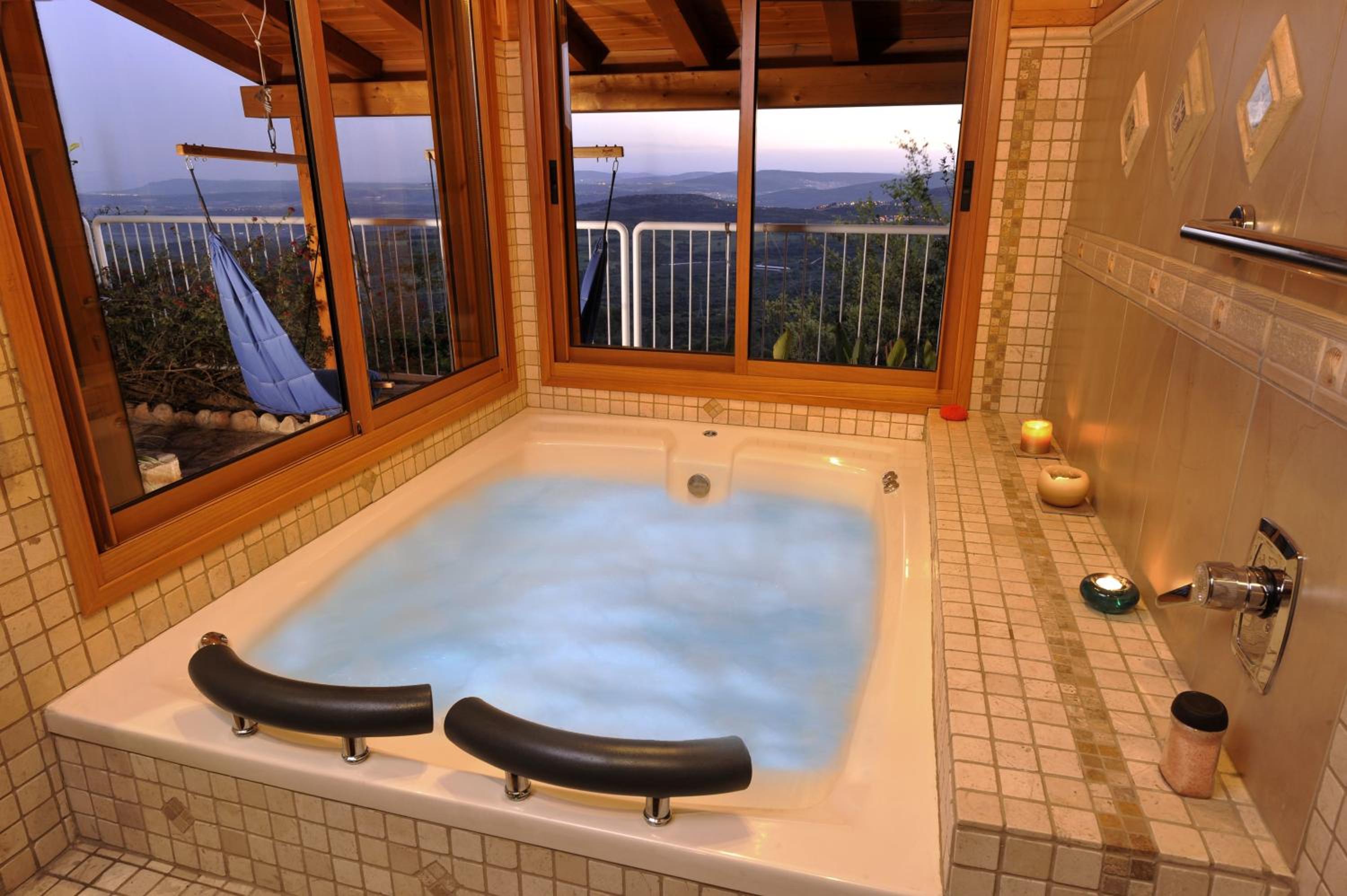 Suite with Lake View (Ofek) - Photo 10
