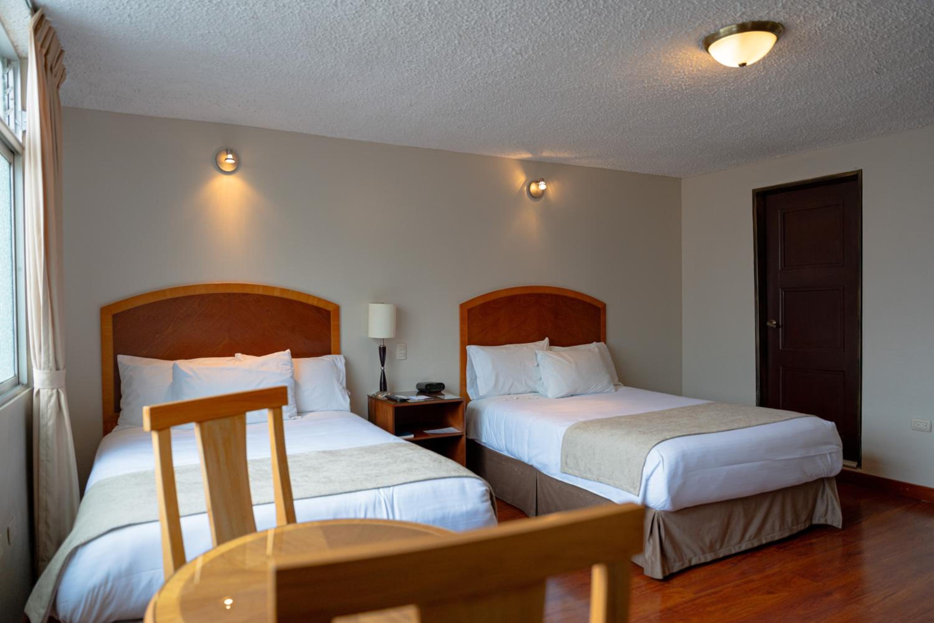 Deluxe Double or Twin Room photo 2