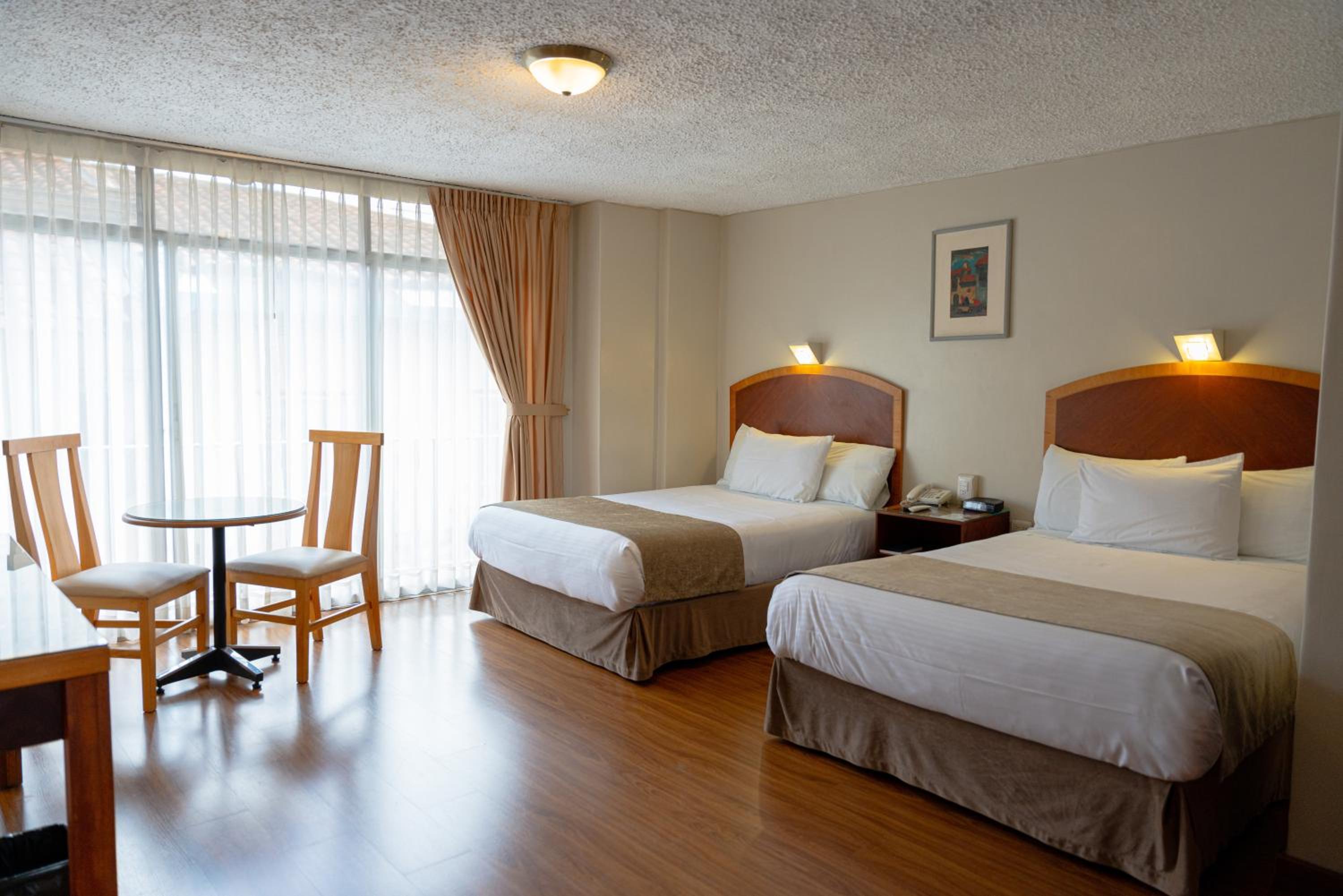 Deluxe Double or Twin Room photo 1