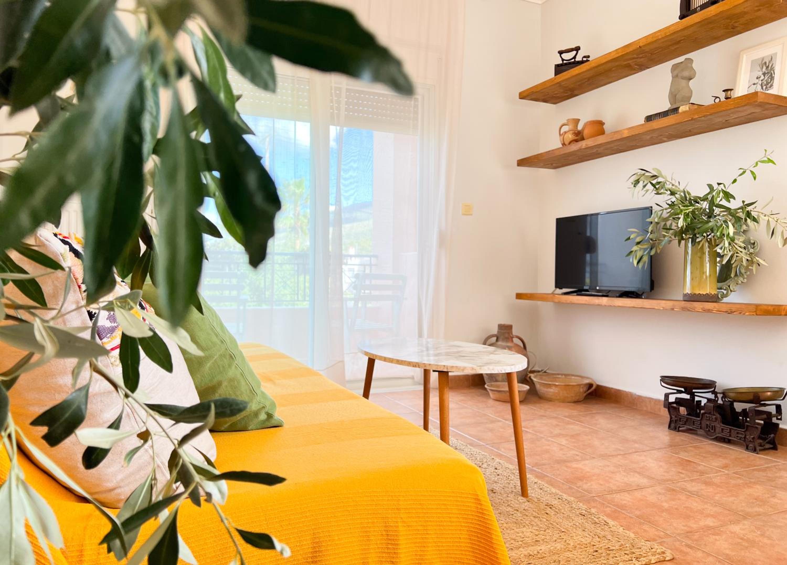 Two-Bedroom House - Photo 24