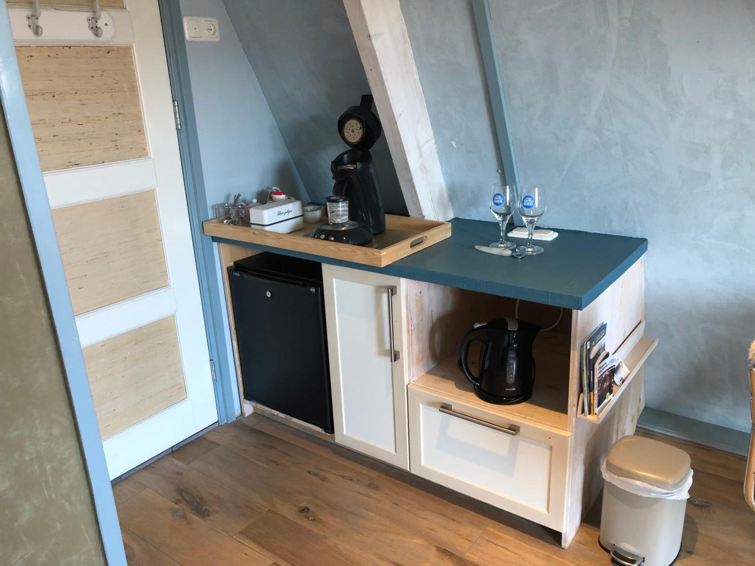 Double Room with Balcony - Photo 4