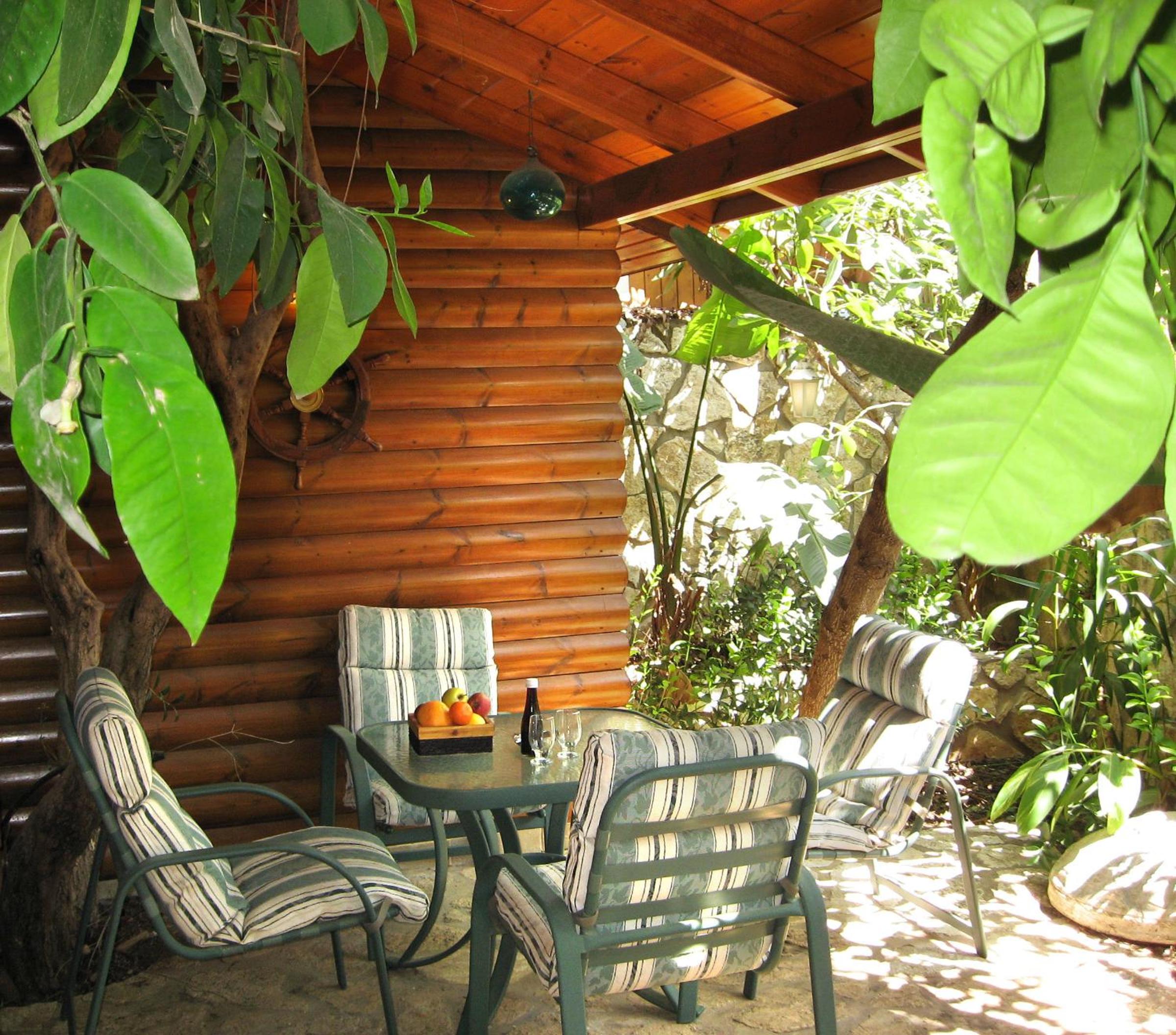 Suite with Garden View (Habeer Haksuma) - Photo 8