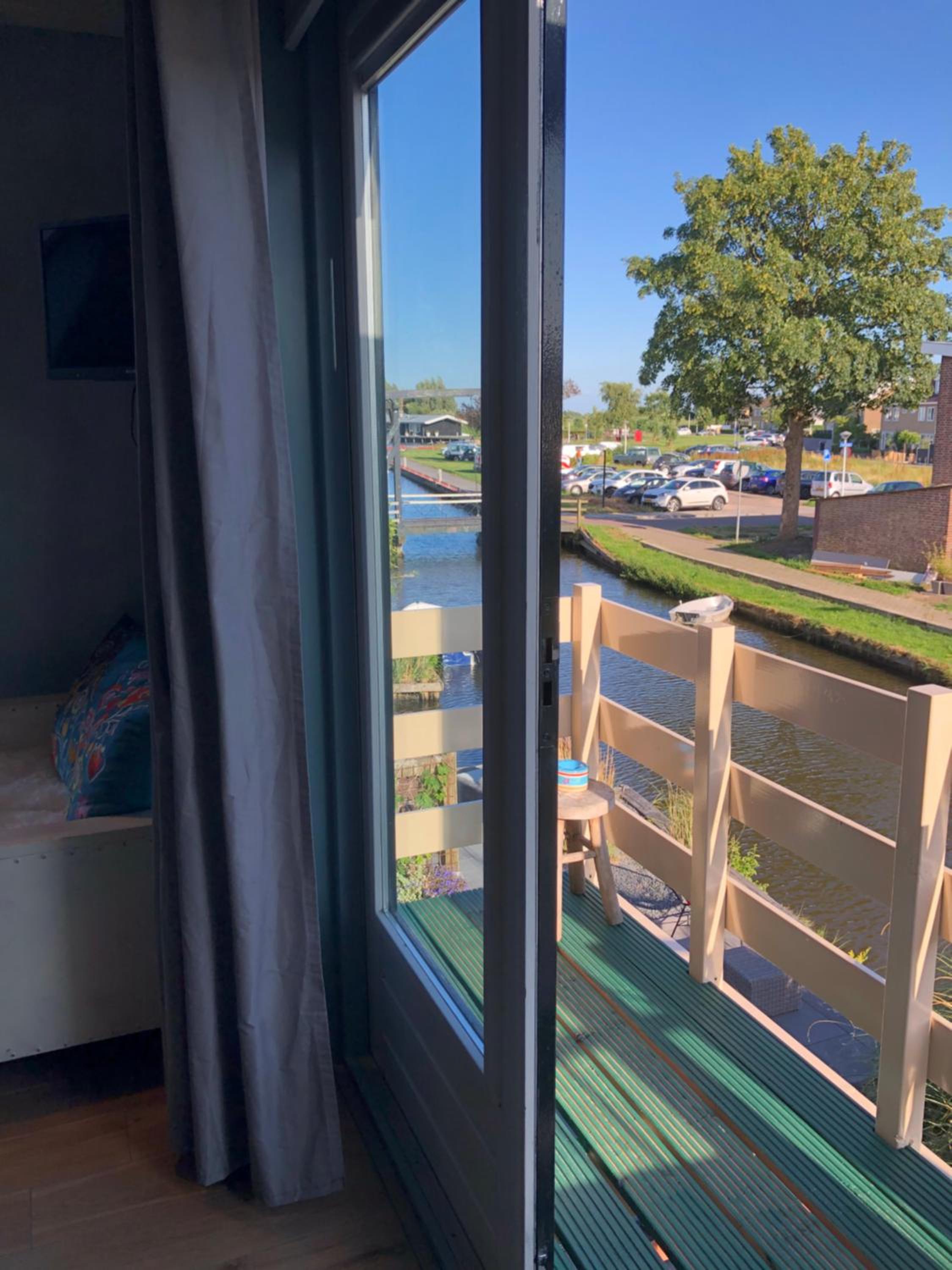 Double Room with Balcony - Photo 6